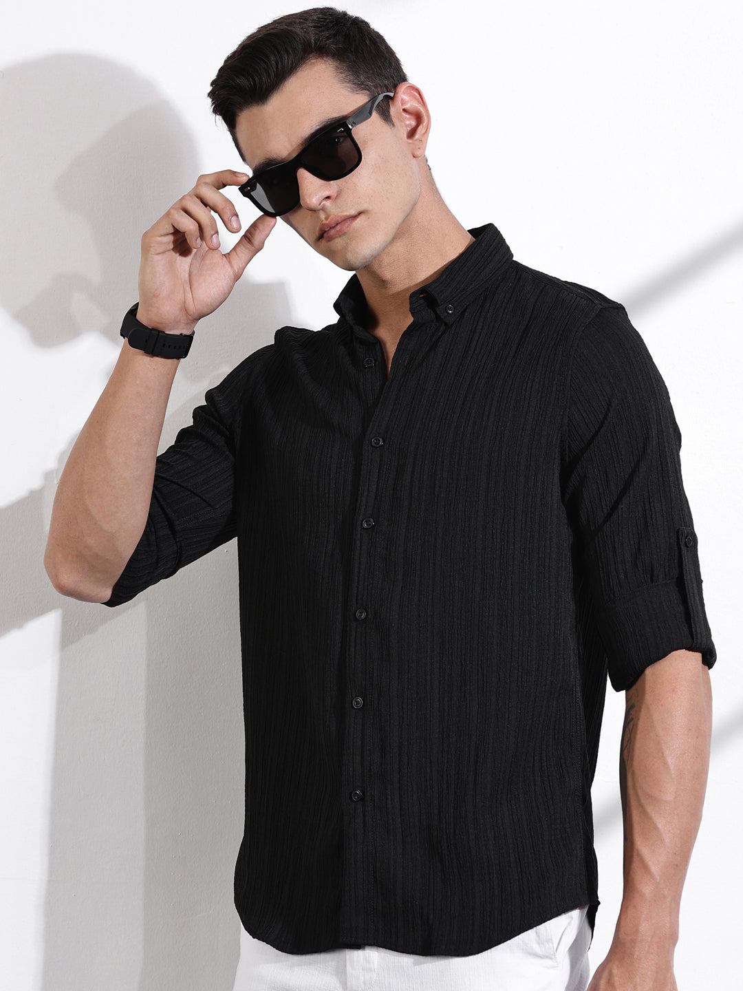 Thomas Scott Men Black Slim Fit Long Sleeves Textured Casual Shirt