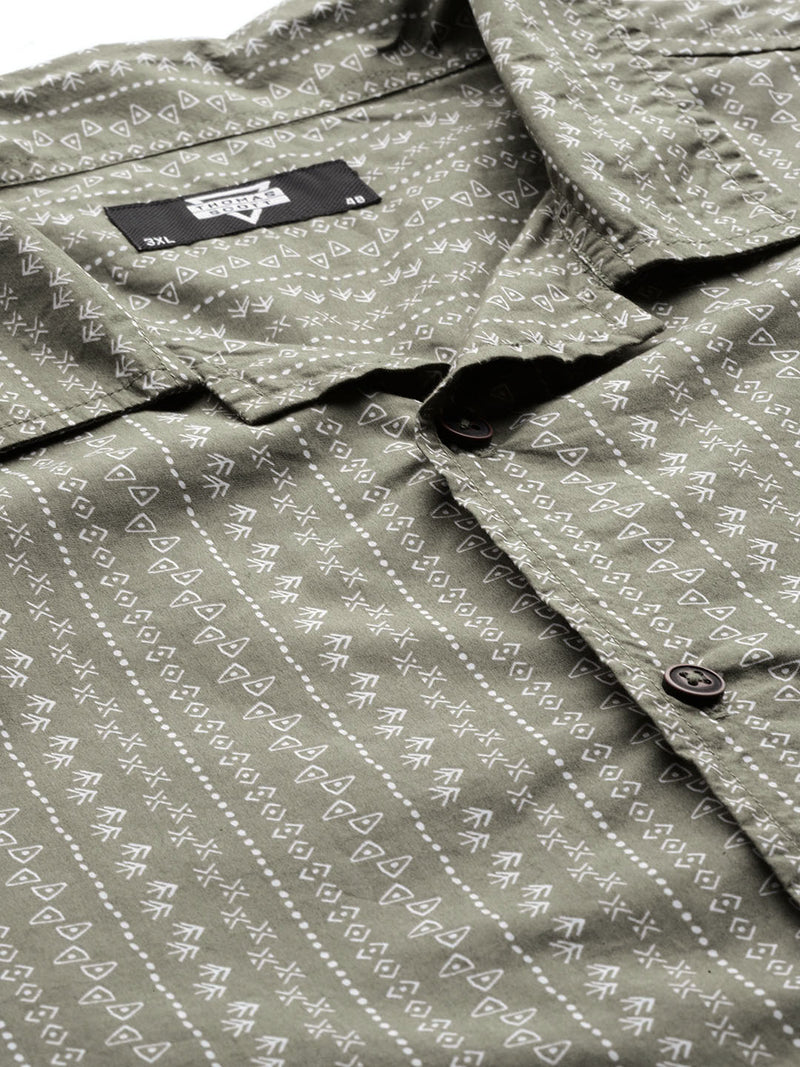 Thomas Scott Men Olive Plus Size Regular Fit Short Sleeves Geometric Printed Casual Shirt