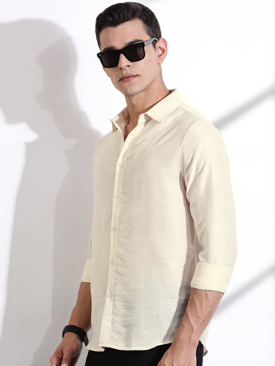 Thomas Scott Men Cream Slim Fit Long Sleeves Solid Self Design Casual Shirt