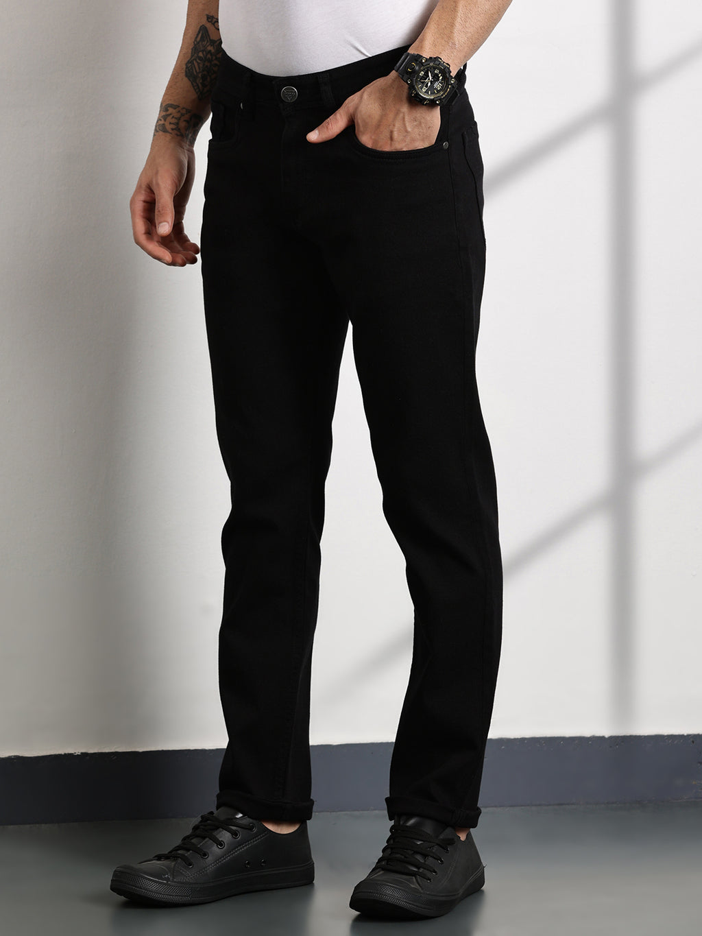 Thomas Scott Men Black Slim Fit Mid-Rise Clean Look Non stretchable Jeans