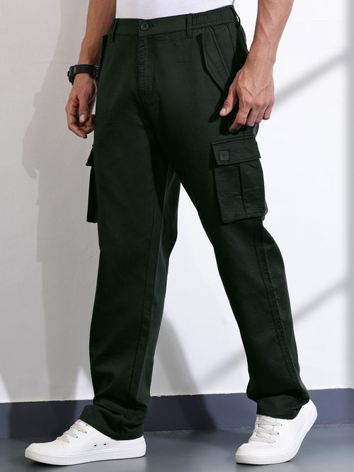 Thomas Scott Men DarkGreen Relaxed Fit Solid Cargo Trousers