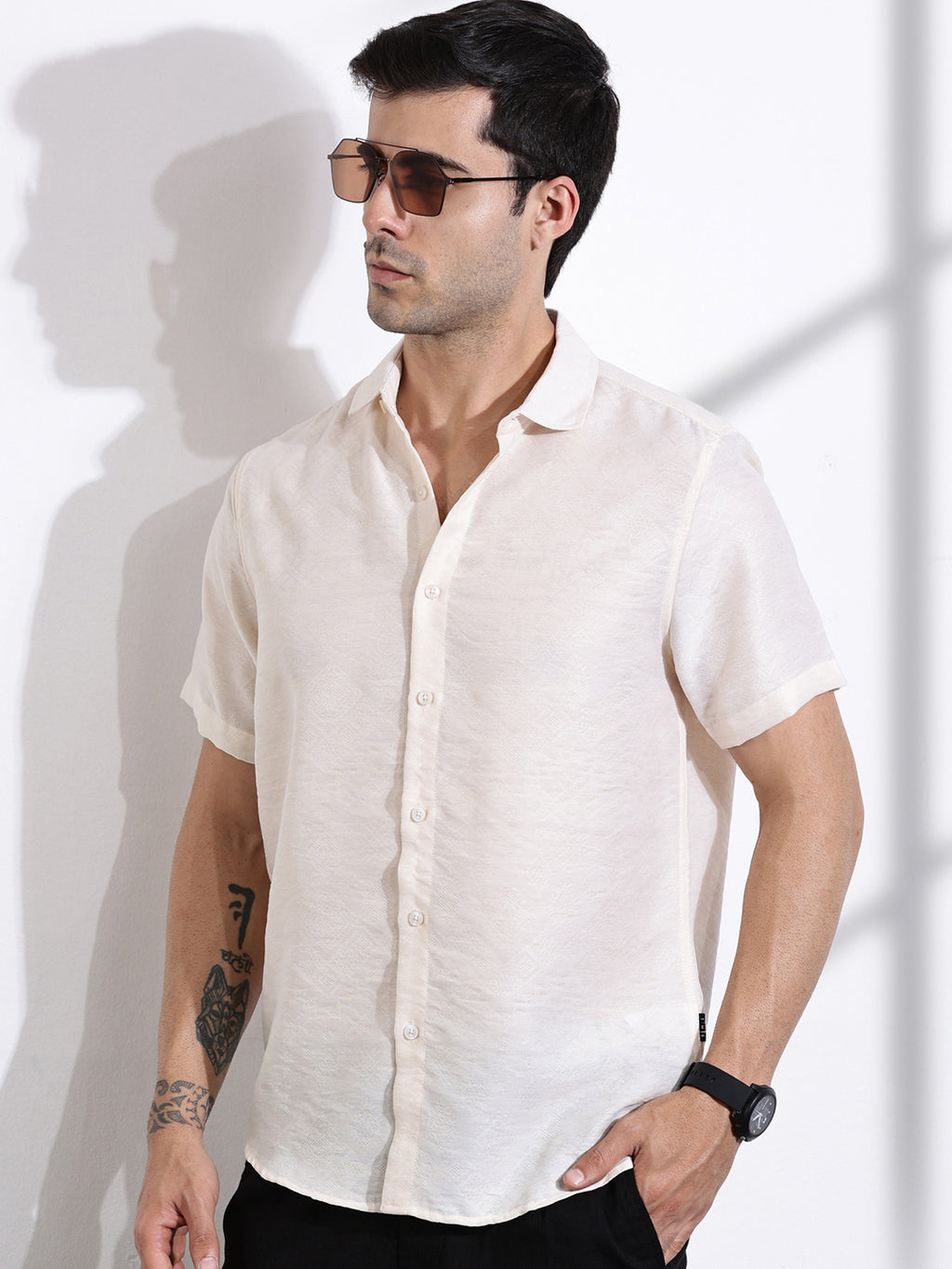 Thomas Scott Men Cream Slim Fit Geometric Print Casual Shirt