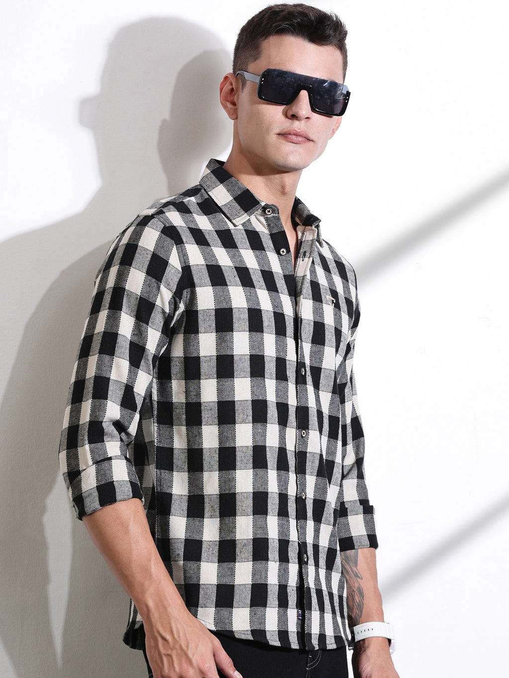 Thomas Scott Men Black Slim Fit Windowpane Checked Cotton Casual Shirt