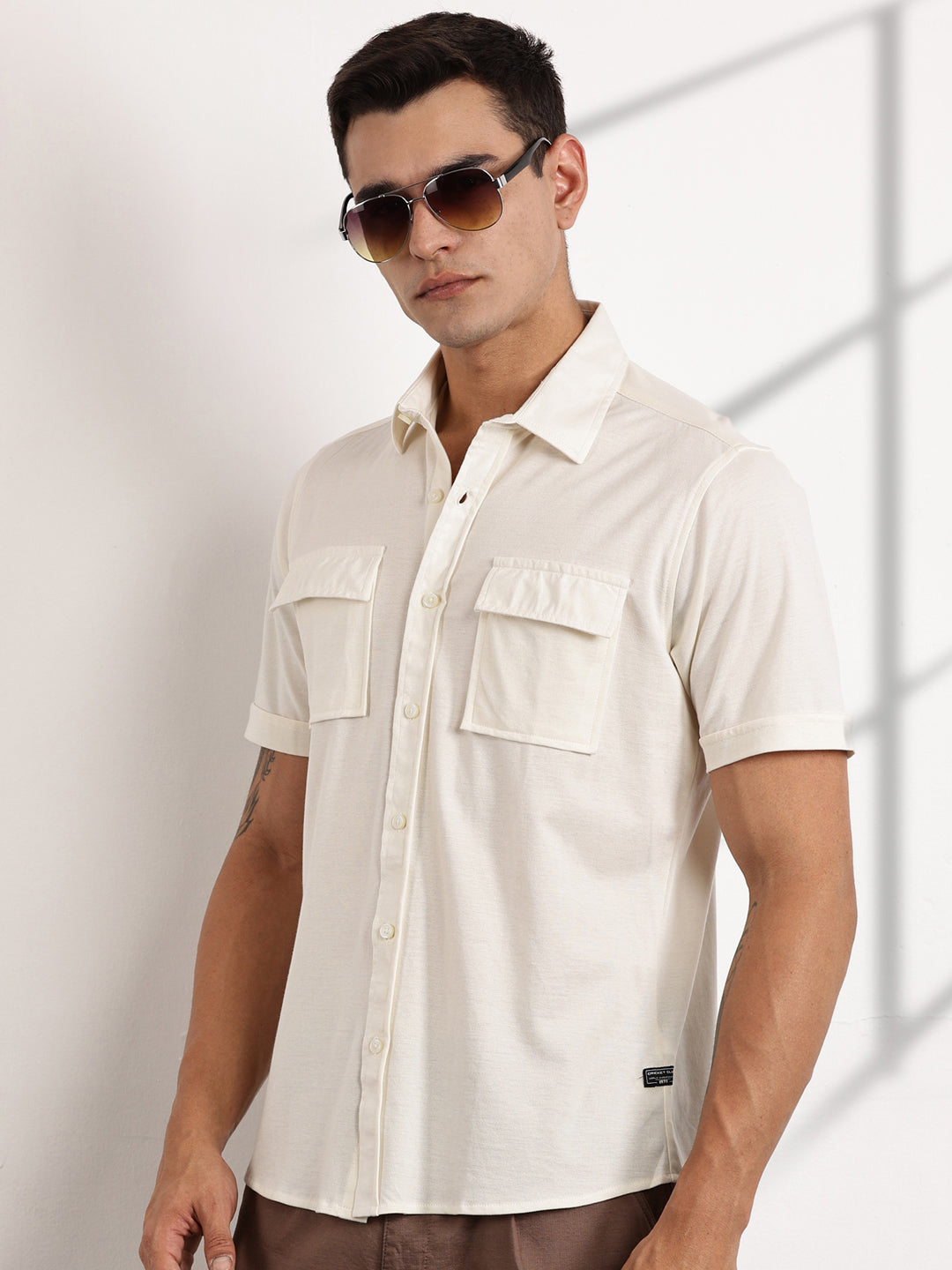 Thomas Scott Men Off White Slim Fit Short Sleeves Solid Knit Shirt