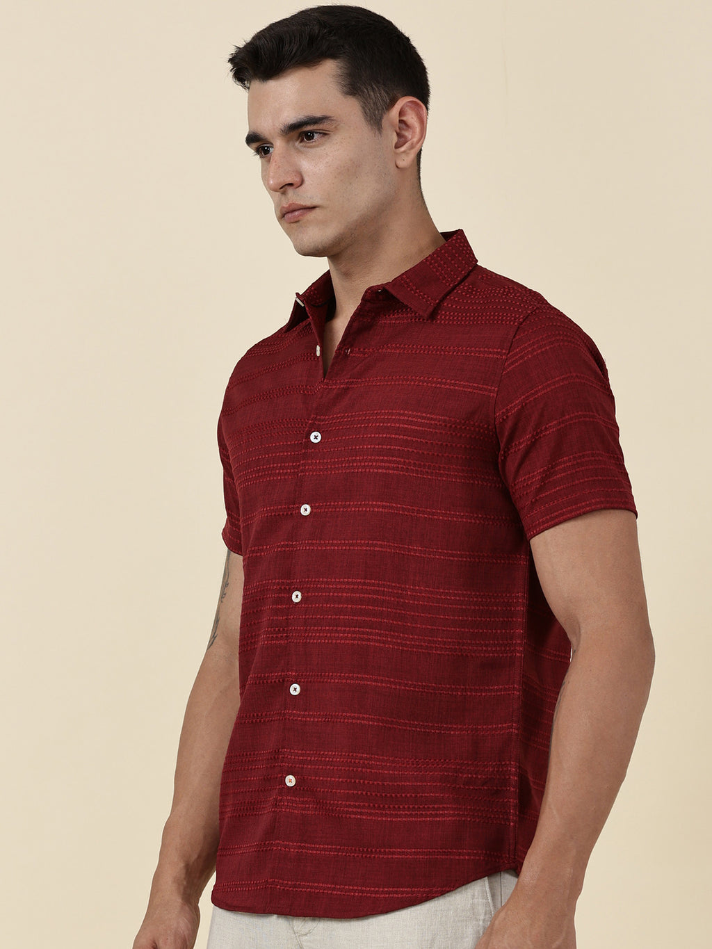 Thomas Scott Men Red Slim Fit Short Sleeves Horizontal Stripes Casual Shirt