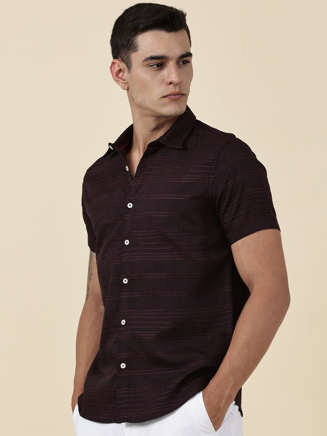 Thomas Scott Men Wine Slim Fit Short Sleeves Horizontal Stripes Casual Shirt