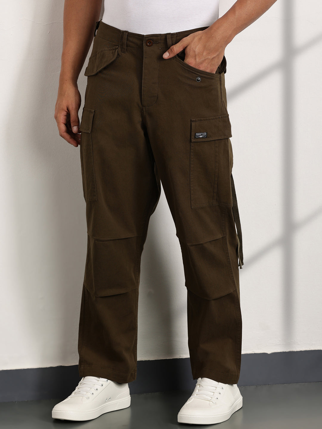 Thomas Scott Men Olive Mid-Rise Loose Fit Cotton Woven Cargo Trouser