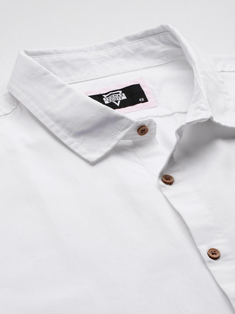 Thomas Scott Men White Plus Size Regular Fit Short Sleeves Spread Collar Pure Cotton Casual Shirt