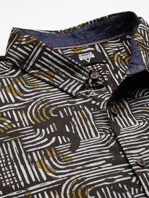 Thomas Scott Men Green Plus Size Regular Fit Short Sleeves Graphic Print Woven Casual Shirt