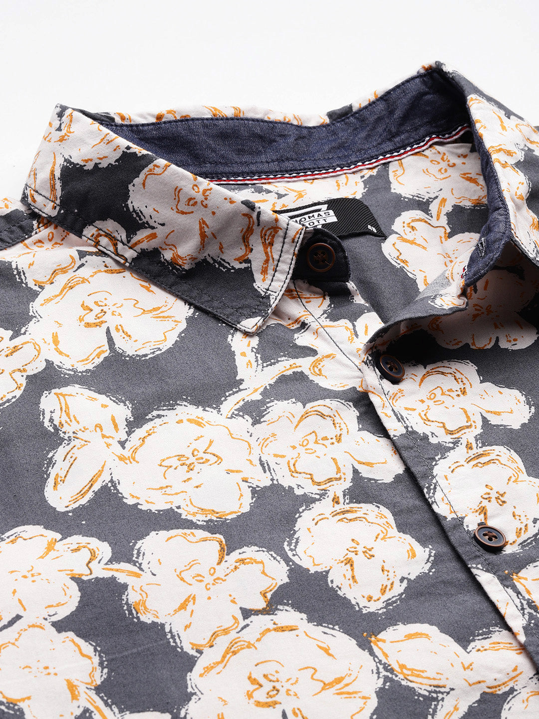 Thomas Scott Men Grey Plus Size Regular Fit Short Sleeves Floral Printed Woven Casual Shirt