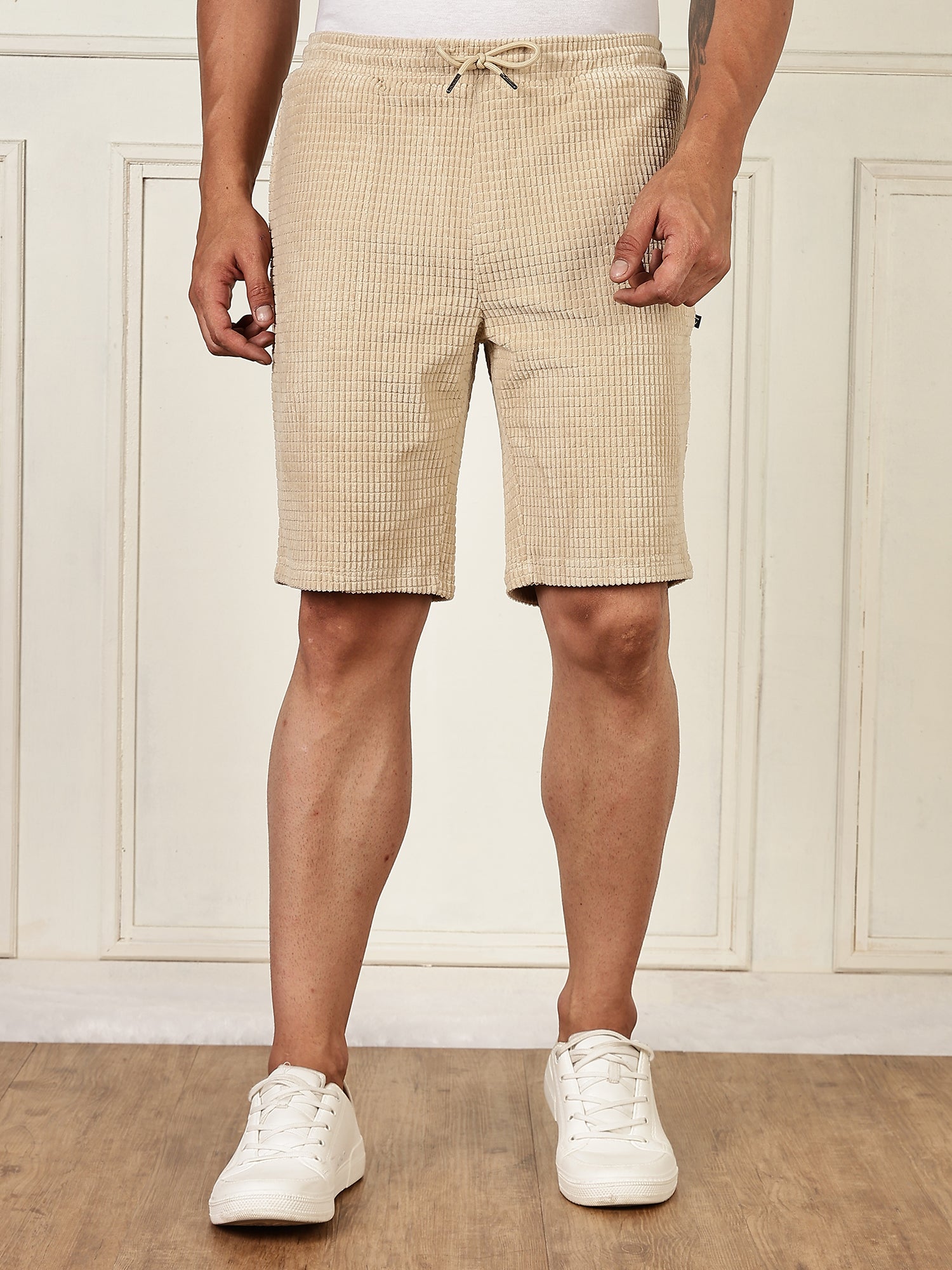 Thomas Scott Men Beige Mid-Rise Regular Fit Self Design Knee Length Knitted Shorts