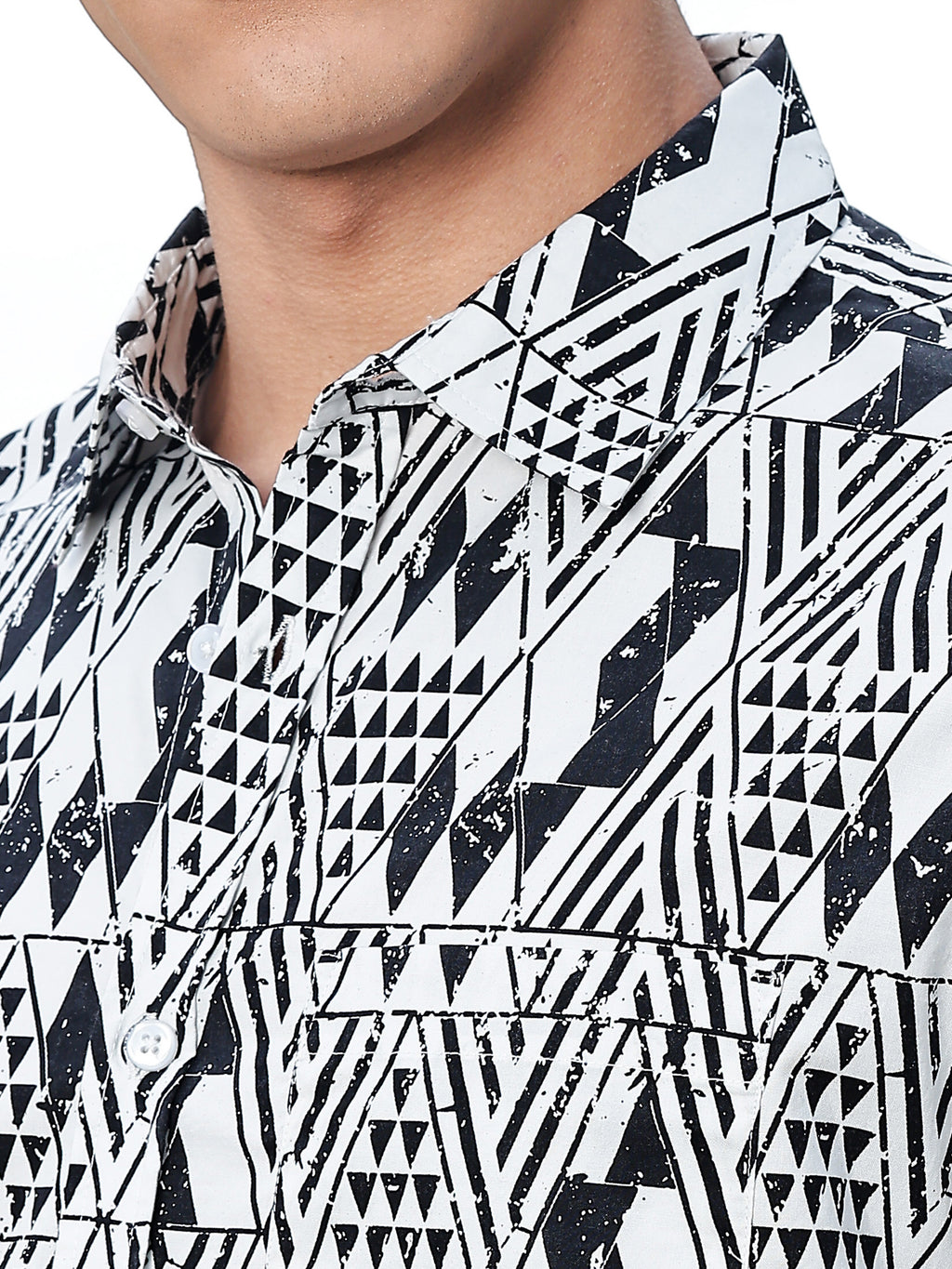 Thomas Scott Men Black Regular Fit Long Sleeves Geometric Print Pure Cotton Casual Shirt