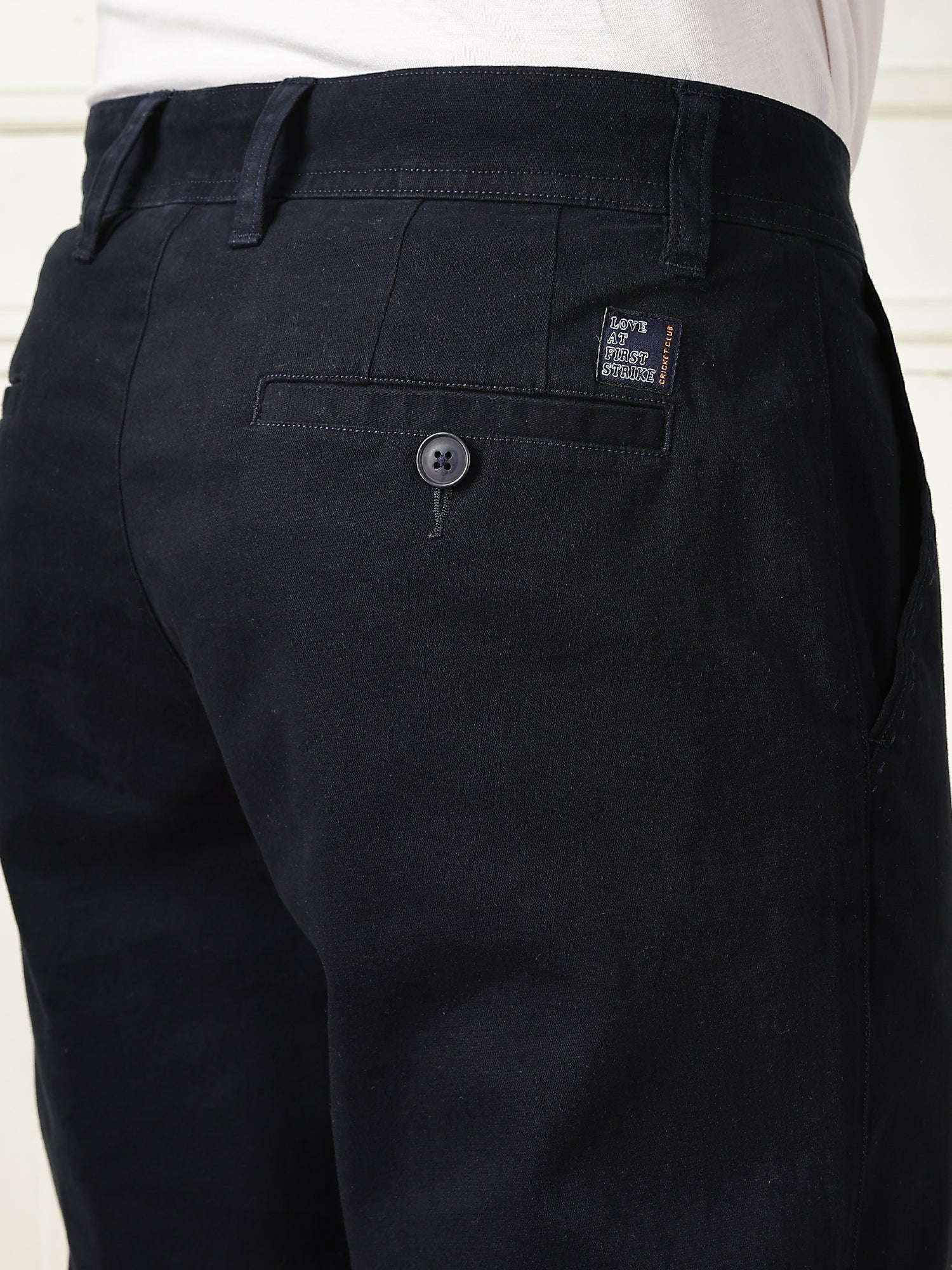 Thomas Scott Men Navy Mid-Rise Straight Fit Solid Woven Chinos Trouser
