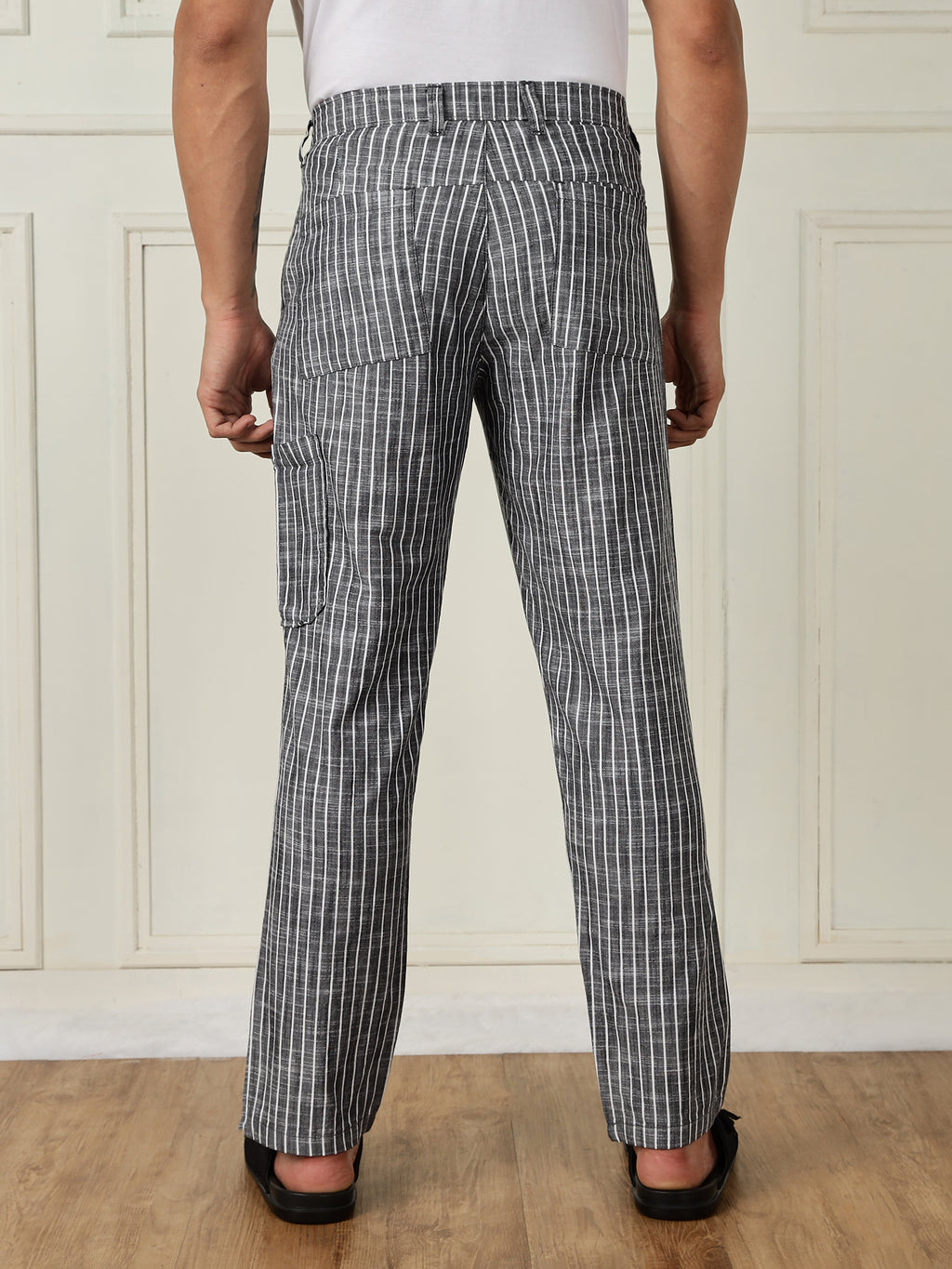 Thomas Scott Men Black Mid-Rise Straight Fit Striped Linen Trouser