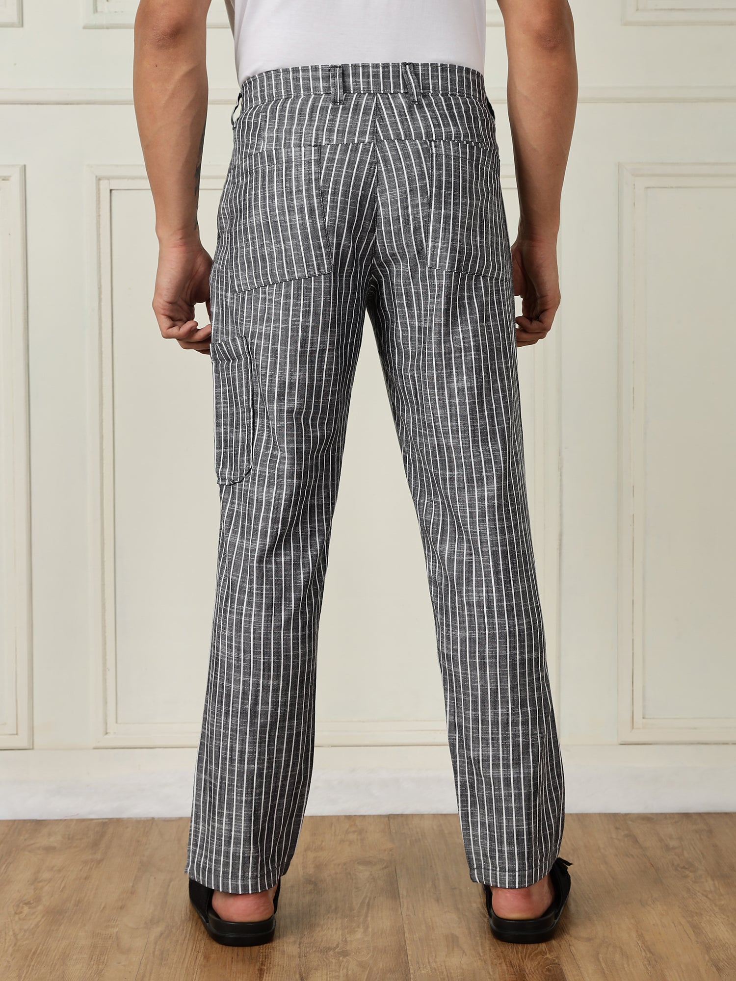 Thomas Scott Men Black Mid-Rise Straight Fit Striped Linen Trouser