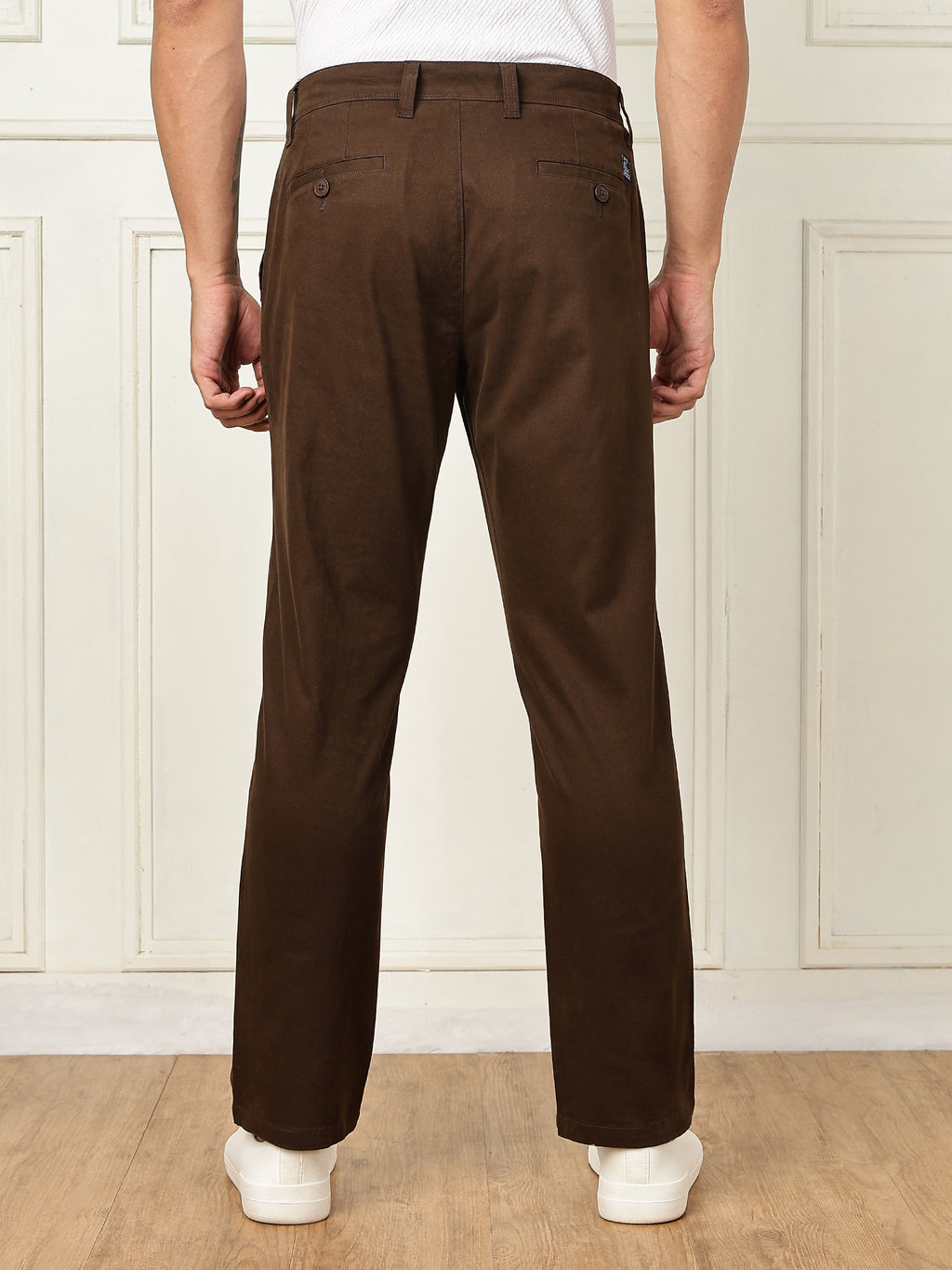 Thomas Scott Men Brown Mid-Rise Straight Fit Solid Woven Chinos Trouser