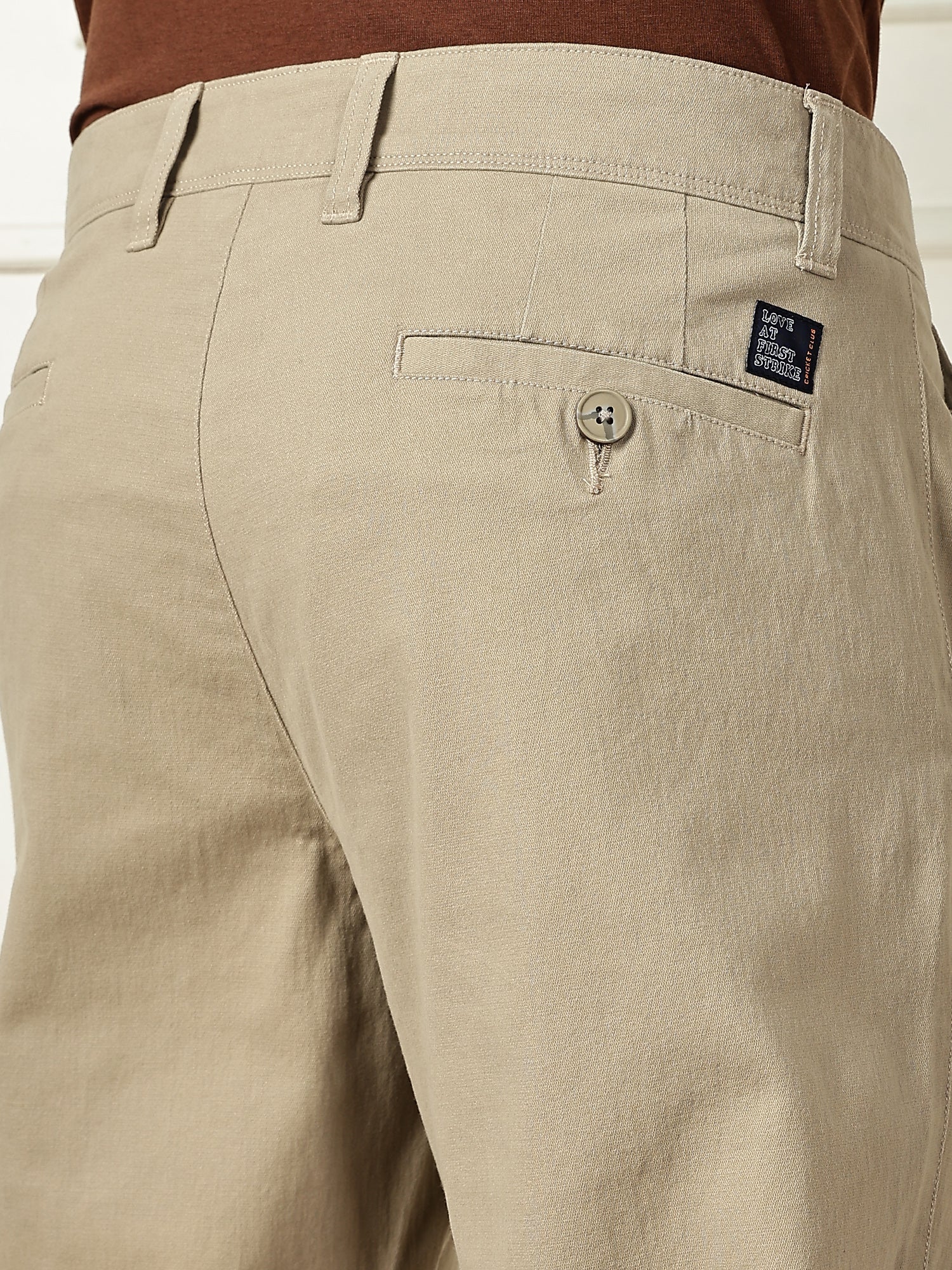 Thomas Scott Men Grey Mid-Rise Straight Fit Solid Woven Chinos Trouser