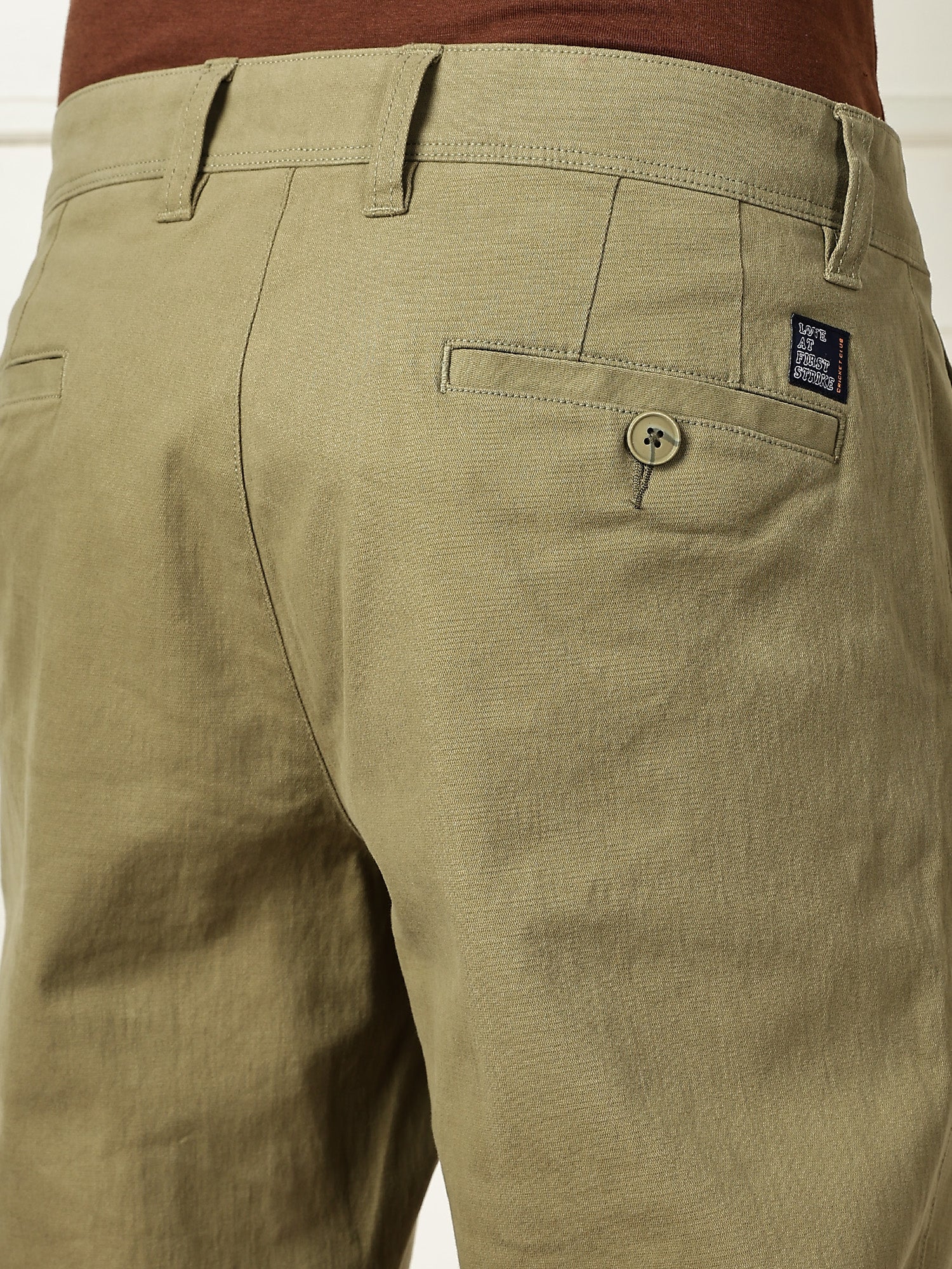 Thomas Scott Men Olive Mid-Rise Straight Fit Solid Woven Chinos Trouser