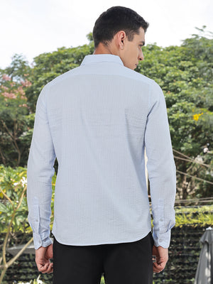 Thomas Scott Men Sky Blue Slim Fit Long Sleeves Button-Down Collar Seersucker Shirt