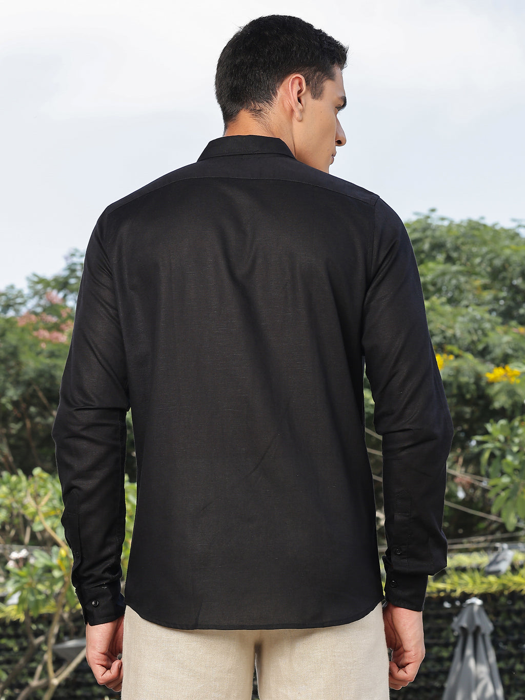 Thomas Scott Men Black Slim Fit Long Sleeves Spread Collar Linen Casual Shirt
