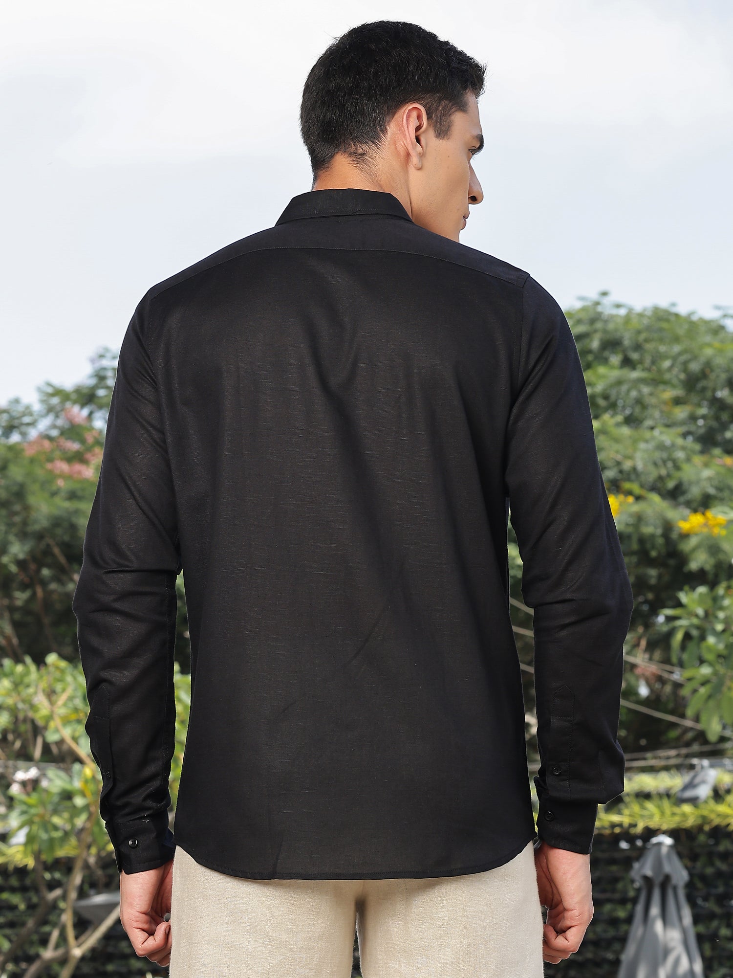 Thomas Scott Men Black Slim Fit Long Sleeves Spread Collar Linen Casual Shirt
