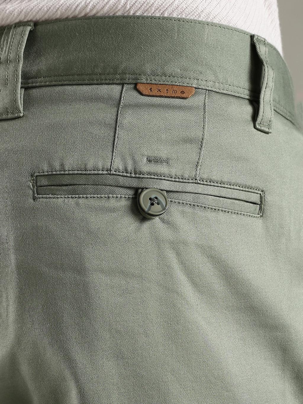 Thomas Scott Men Olive Straight Fit Mid-Rise Solid Chinos Trouser