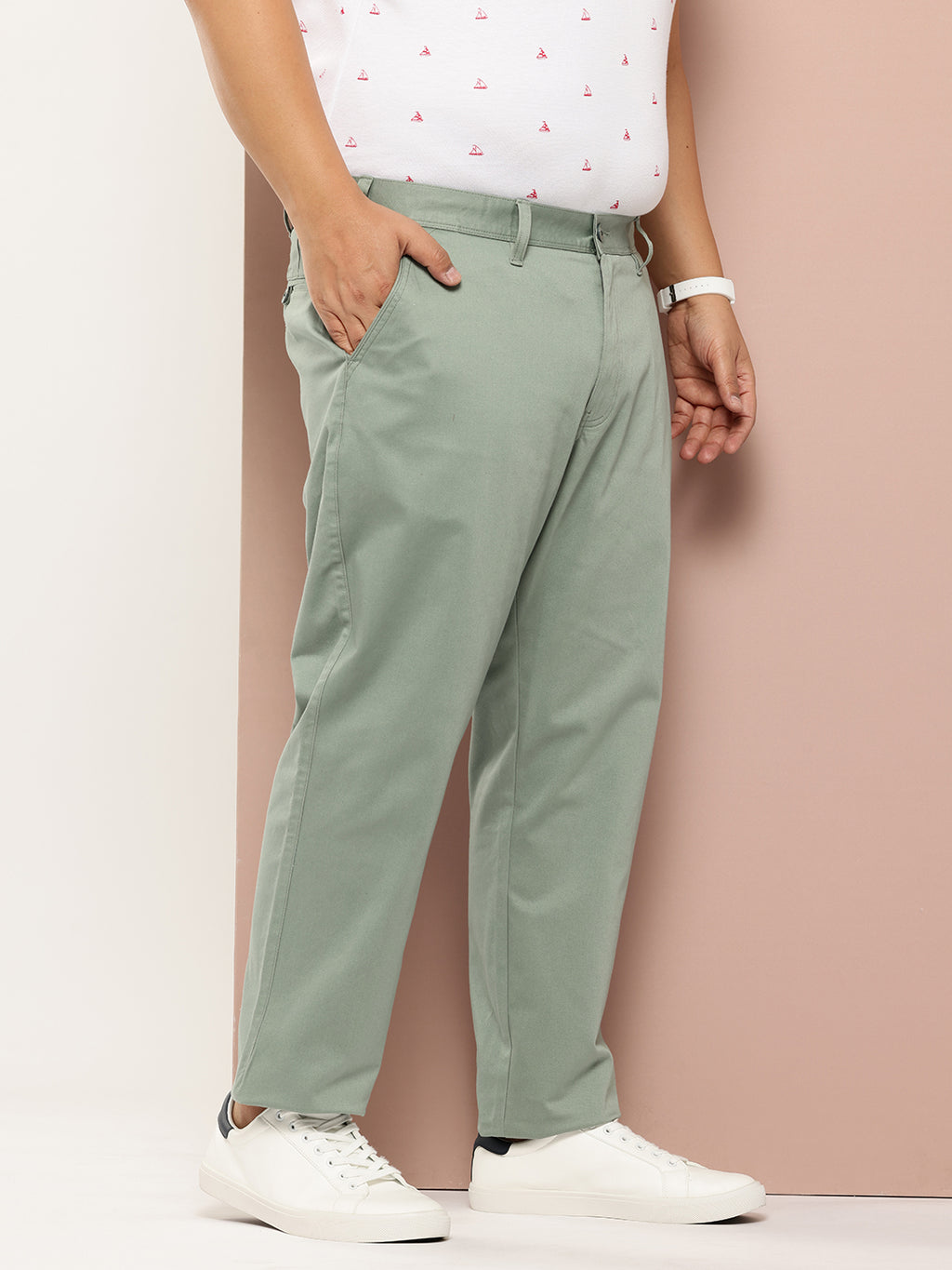 Thomas Scott Men Olive Plus Size Straight Fit Mid-Rise Solid Woven Chinos Trouser