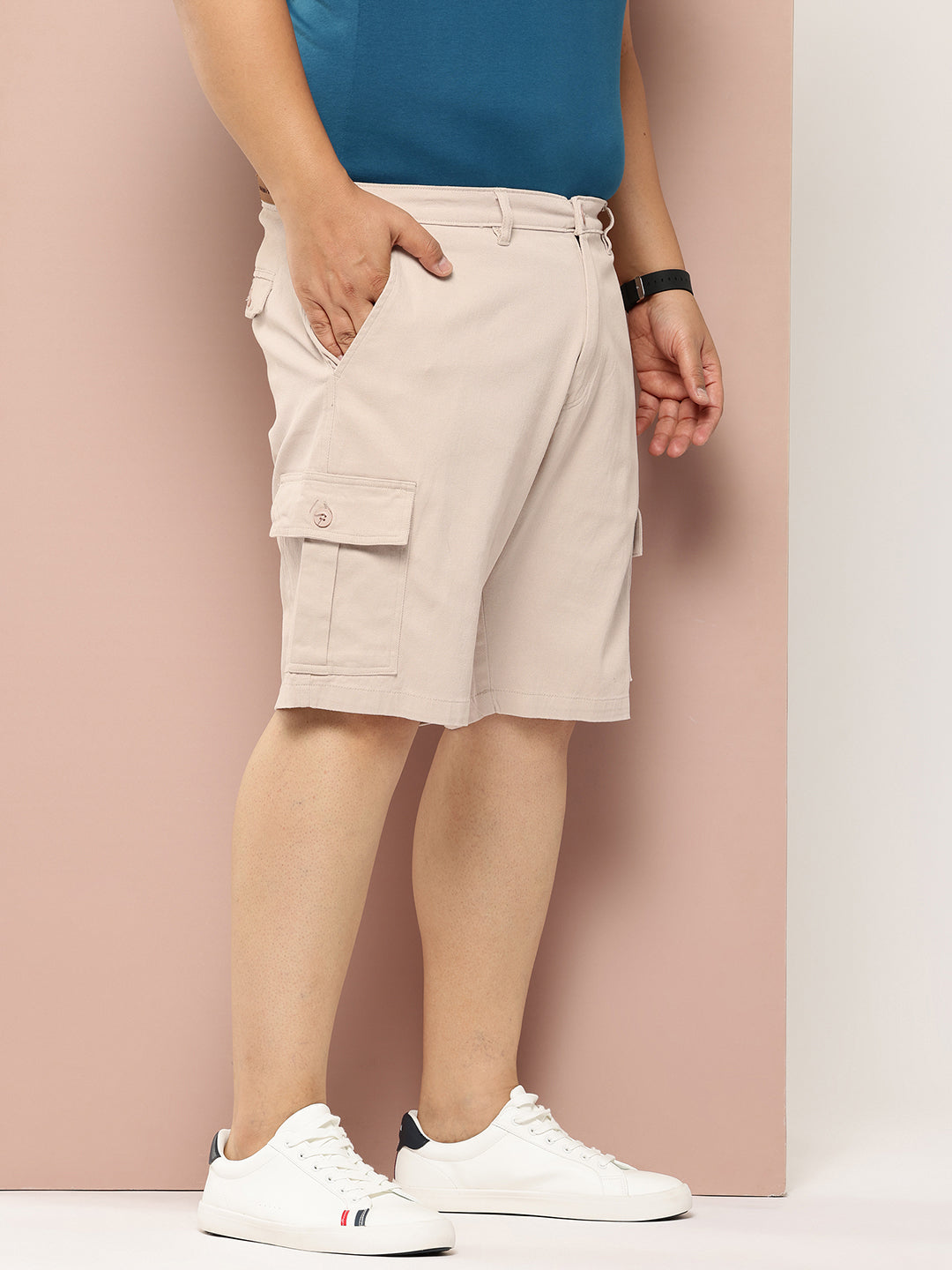 Thomas Scott Men Cream Plus Size Regular Fit Mid-Rise Woven Cargo Shorts