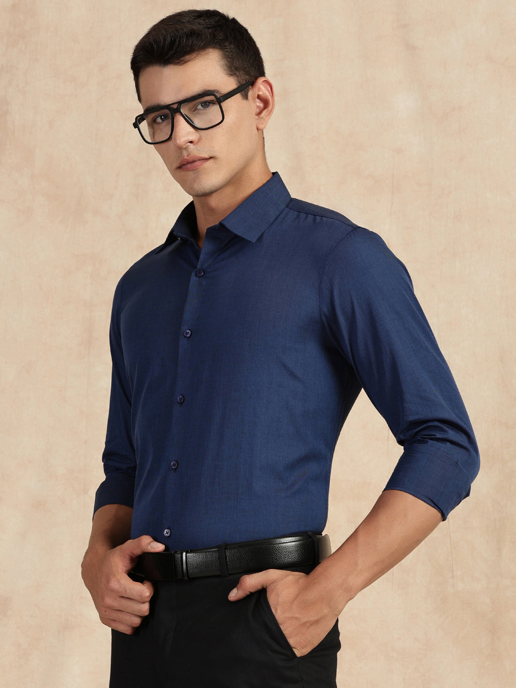 Thomas Scott Men Navy Slim Fit Long Sleeves Button-Down Collar Solid Filafil Formal Shirt