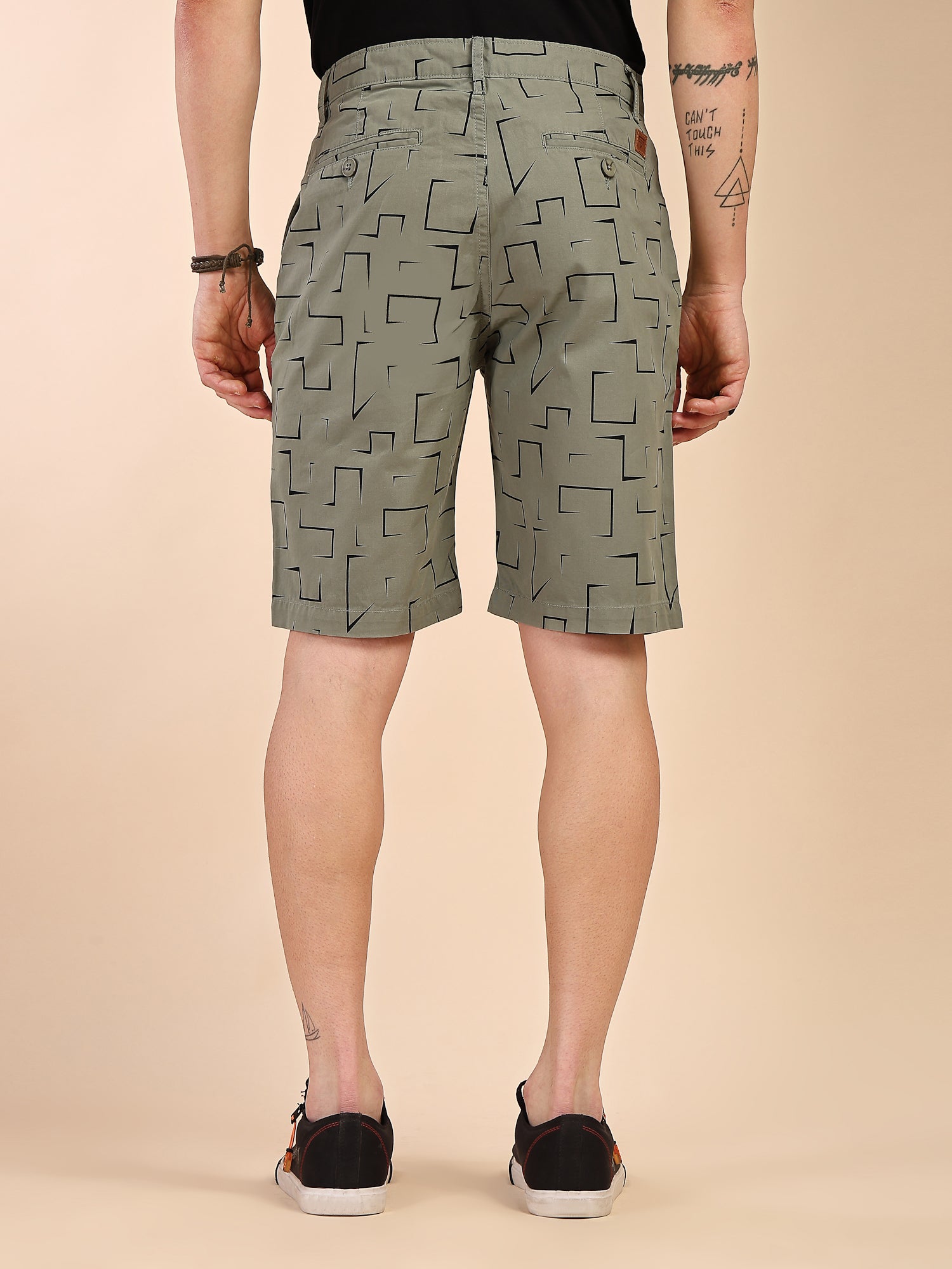Thomas Scott Men Mint Mid-Rise Regular Fit Geometric Print Cotton Woven Chinos Shorts