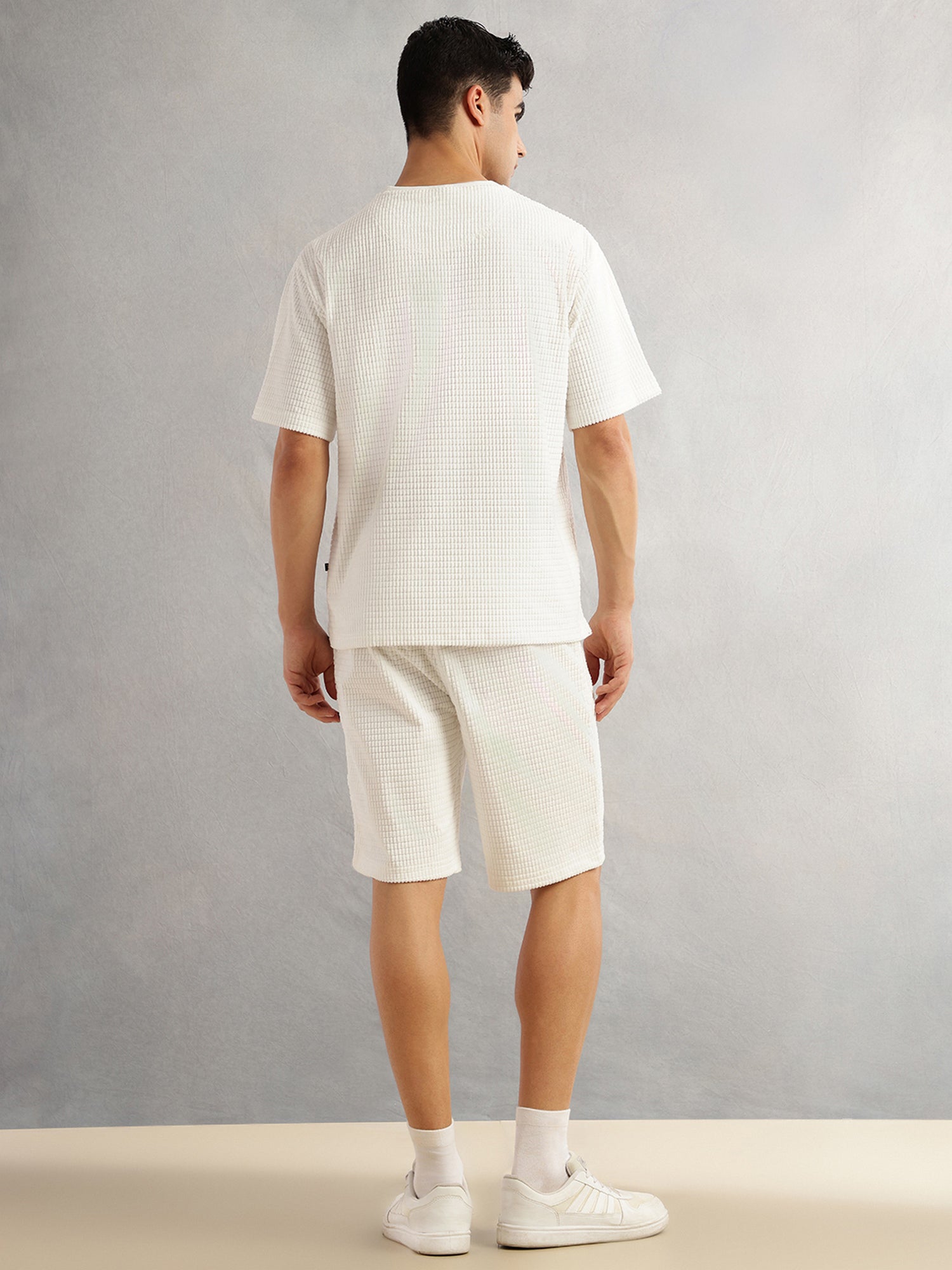 Thomas Scott Men White Cordery Checks Polyester Knitted Co-Ord Sets With Short Sleeves & Round Neck