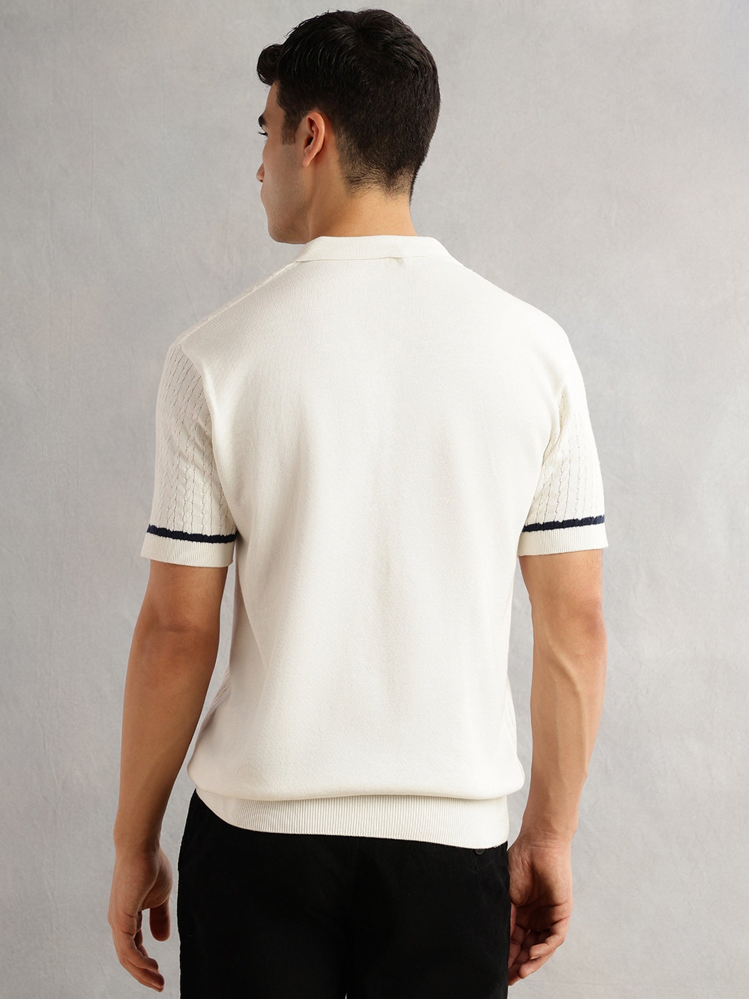 Thomas Scott Men White Regular Fit Short Sleeves Self Design 100% Cotton Polo Collar Knitted Tshirt