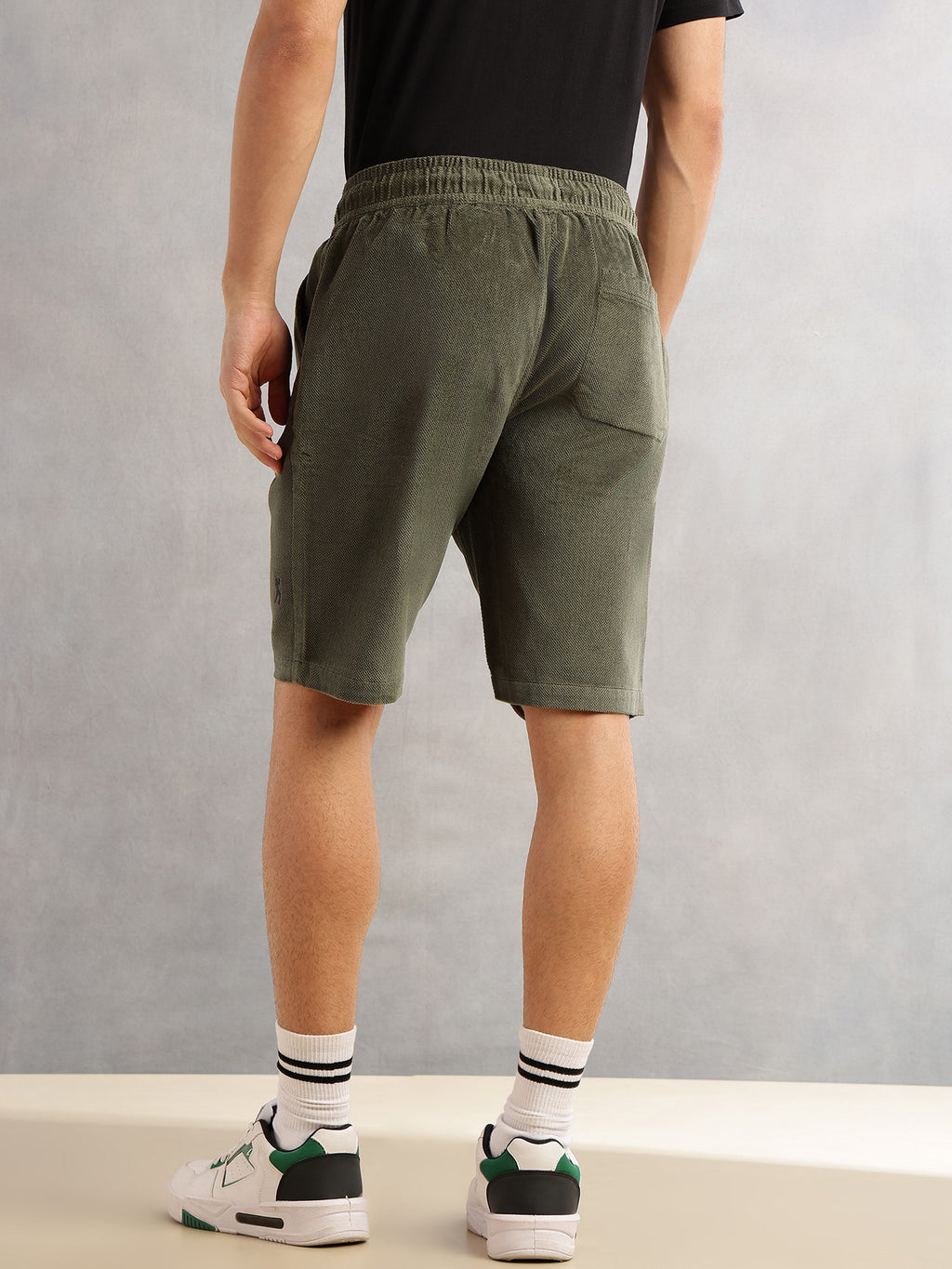 Thomas Scott Men Mint Regular Fit Mid-Rise Corduroy Casual Shorts