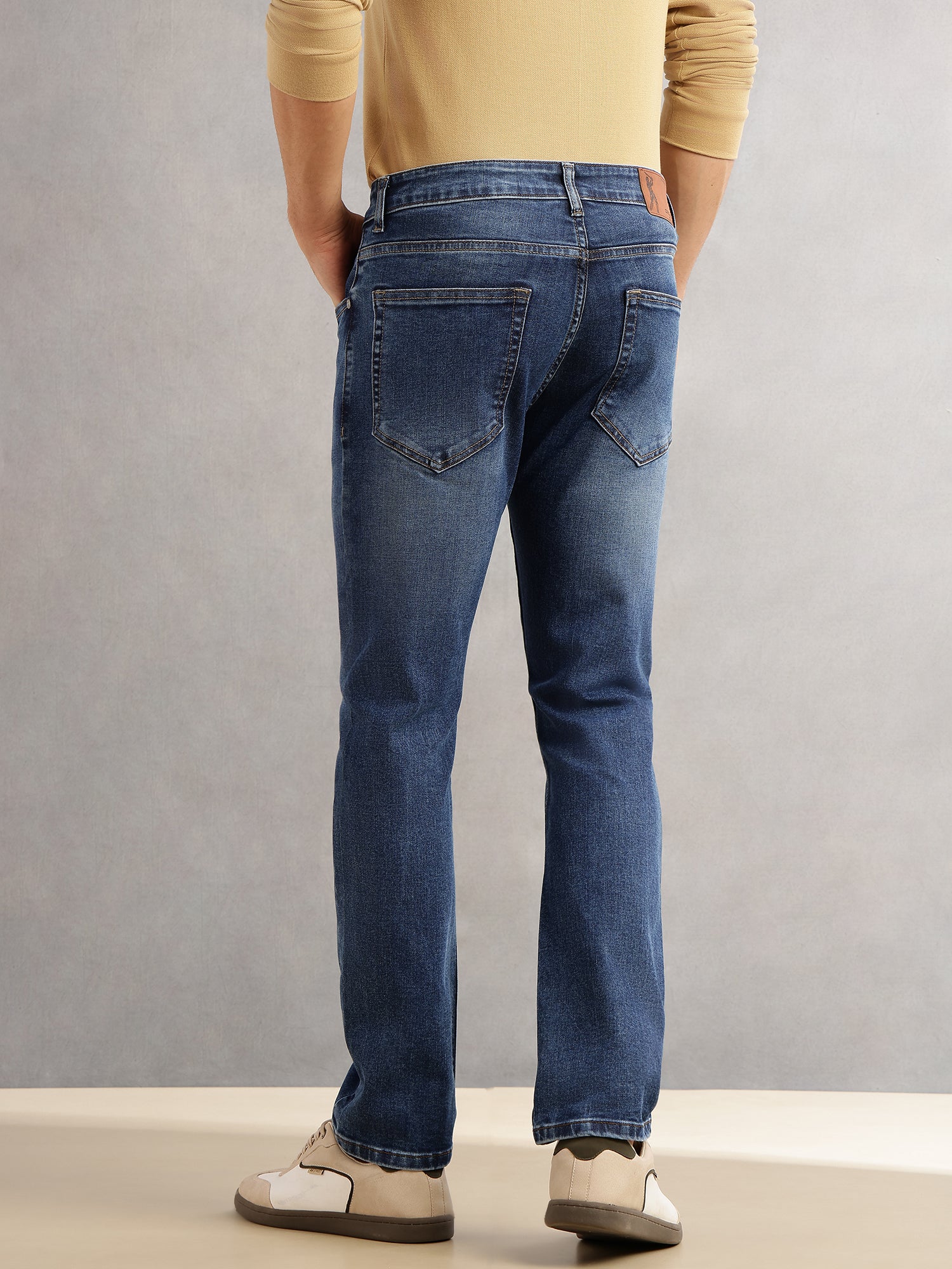 Thomas Scott Men Dark Blue Straight Fit Mid-Rise 5 Pockets Faded Stretchable Jeans