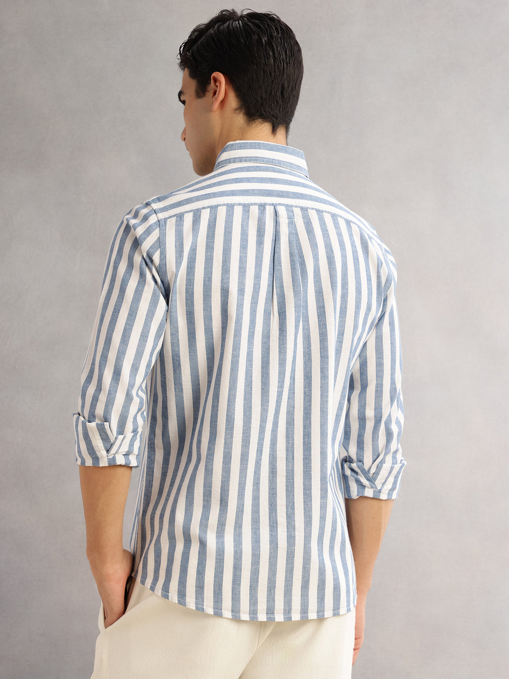 Thomas Scott Men Blue Cricket Club Slim Fit Long Sleeves Button-Down Collar Vertical Stripes Cotton Linen Casual Shirt