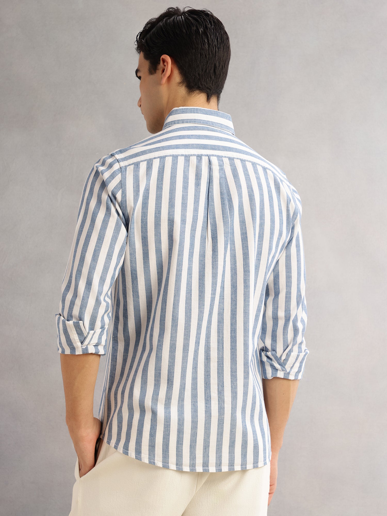 Thomas Scott Men Blue Cricket Club Slim Fit Long Sleeves Button-Down Collar Vertical Stripes Cotton Linen Casual Shirt