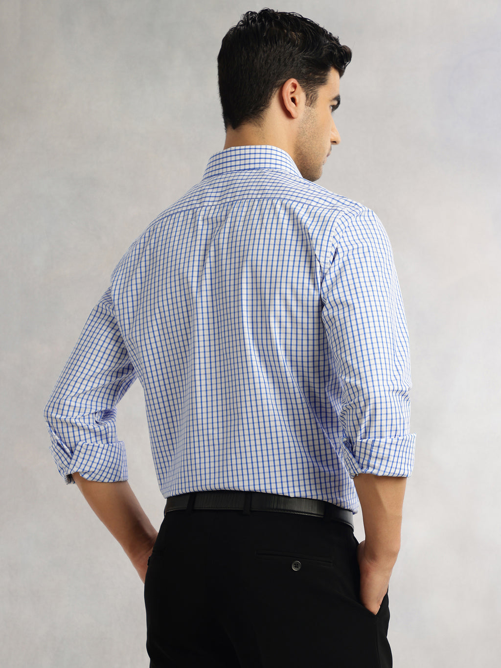 Thomas Scott Men Navy Regular Fit Long Sleeves Spread Collar Micro Checks 100% Cotton Formal Shirt
