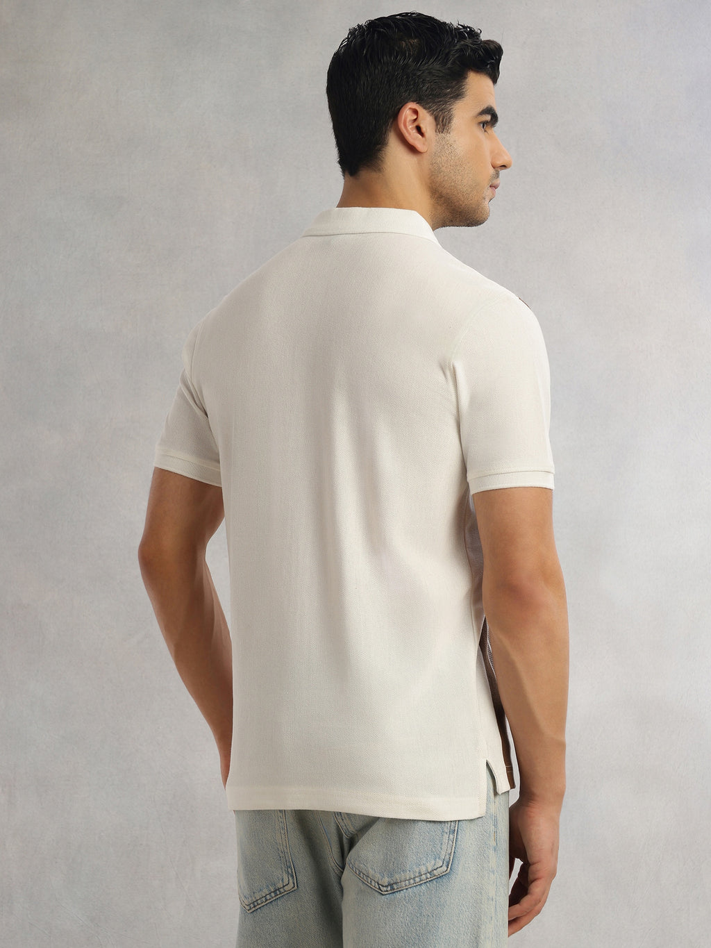 Thomas Scott Men Brown Regular Fit Short Sleeves Striped Cotton Polyester Knitted Polo Collar Tshirt