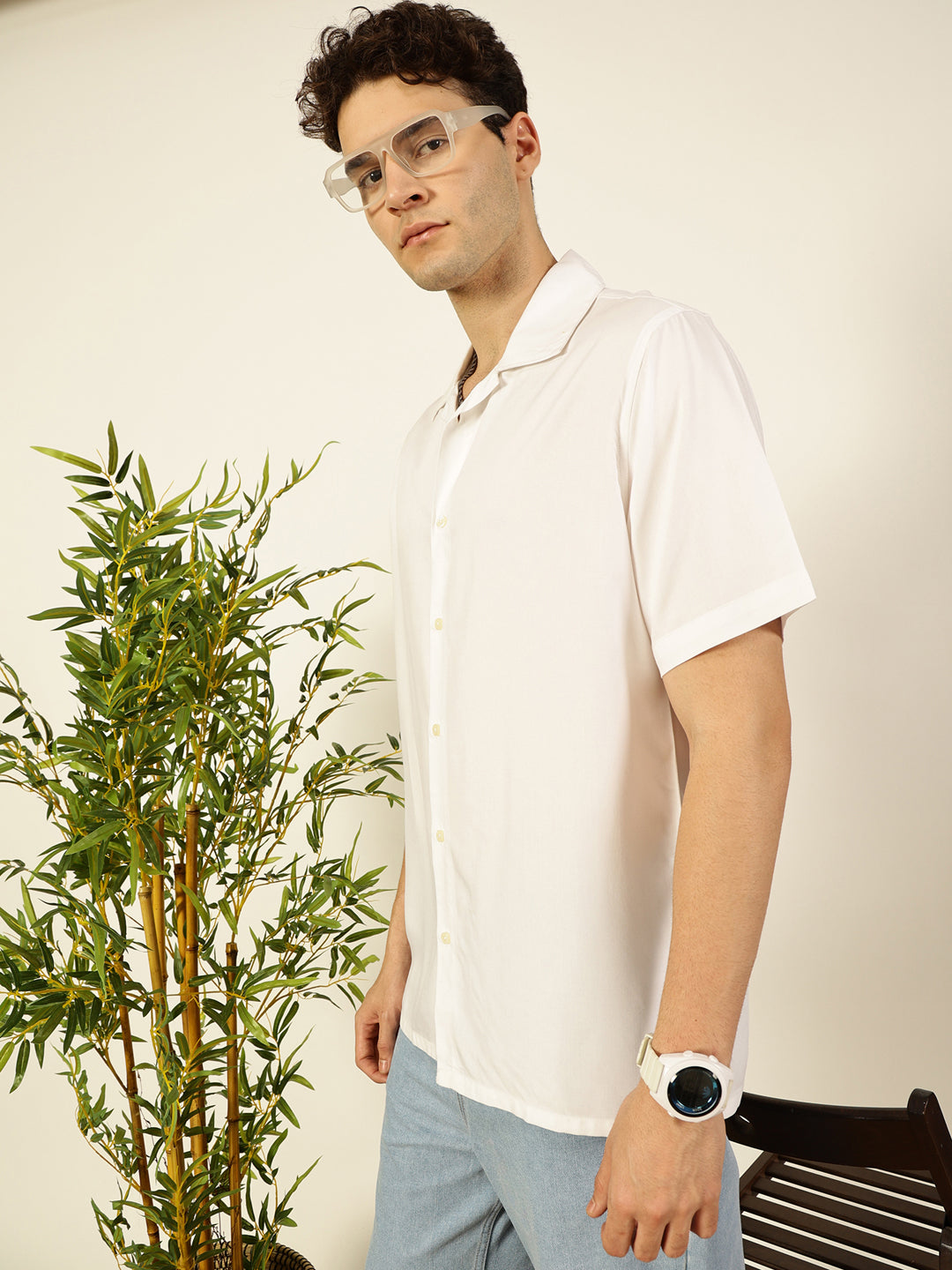Thomas Scott Men White Short Sleeves Oversized Fit Solid Cuban Collar Viscose Casual Shirt