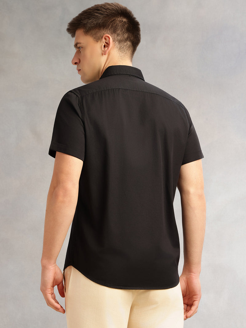 Thomas Scott Men Black Slim Fit Short Sleeves Spread Collar Solid Casual Shirt