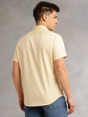Thomas Scott Men Lemon Slim Fit Short Sleeves Spread Collar Solid Casual Shirt