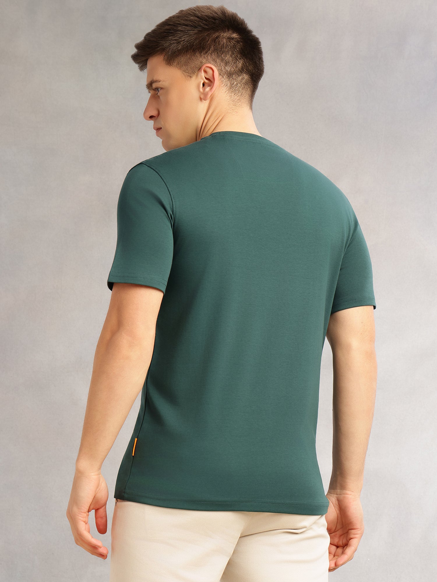 Thomas Scott Men Green Cricket Club Collection Regular Fit Short Sleeves Round Neck Solid 100% Cotton Knitted Tshirt