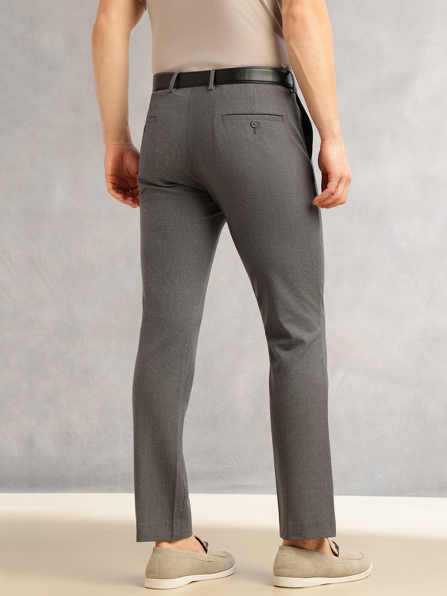Thomas Scott Men Grey Slim Fit Mid-Rise Flexi-Waist 4-Way Stretch Solid Formal Performance Trouser