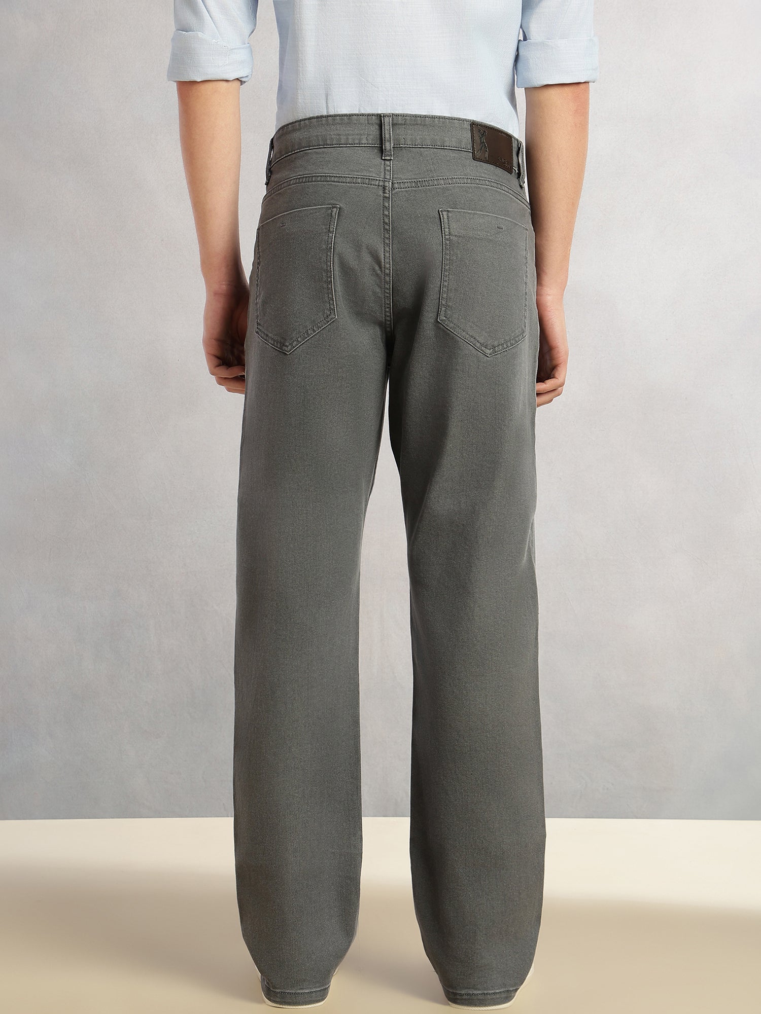 Thomas Scott Men Grey Cricket Club Collection Mid-Rise Straight Fit Faded 5 Pockets Stretchable Jeans