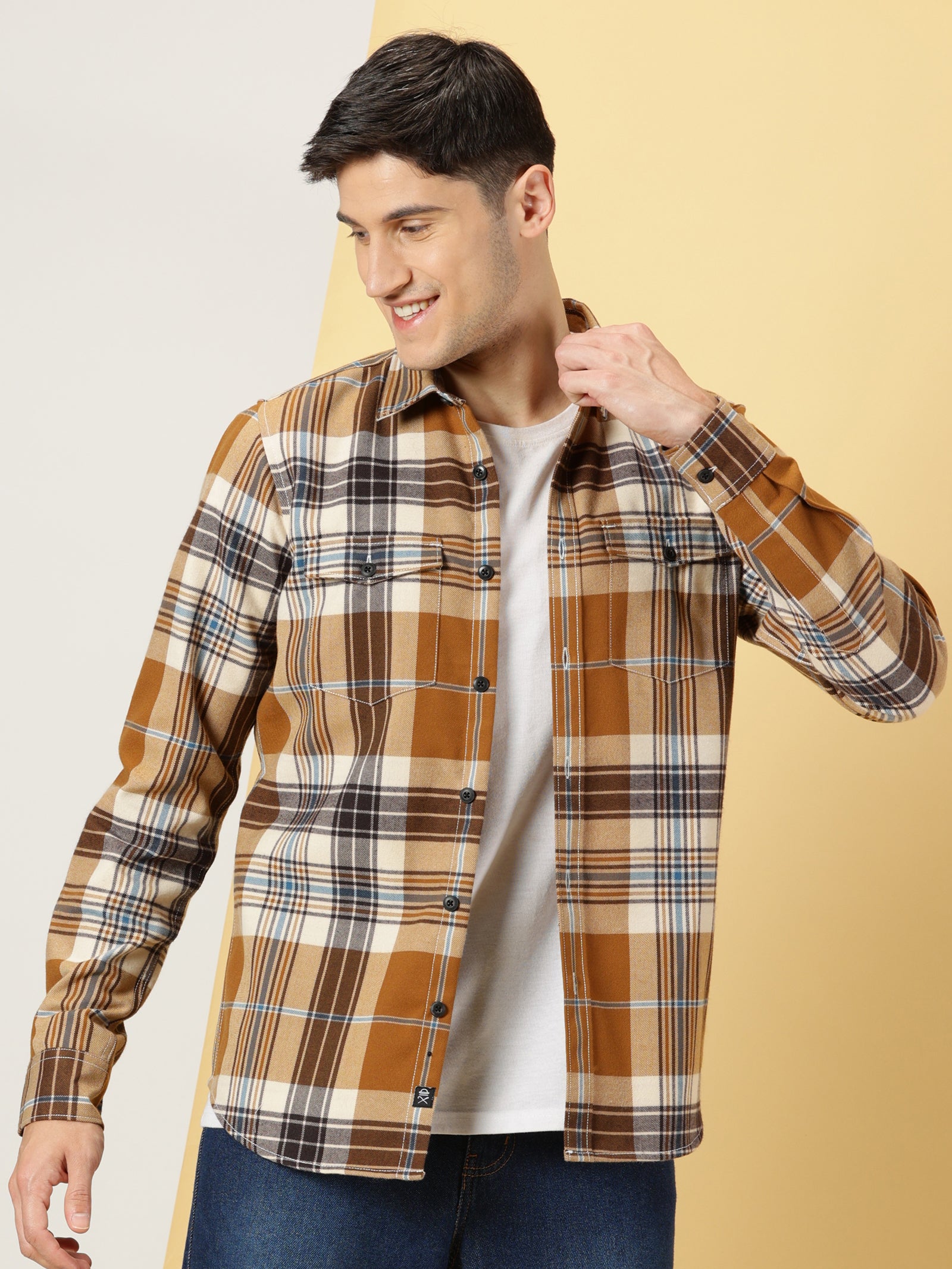 Thomas Scott Men Brown Regular Fit Long Sleeves Spread Collar Tartan Checks Double Pocket Knitted Casual Shirt