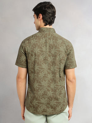 Thomas Scott Men Olive Slim Fit Short Sleeves Floral Printed Two Flap Chest Pockets Pure Cotton Casual Shirt for Men