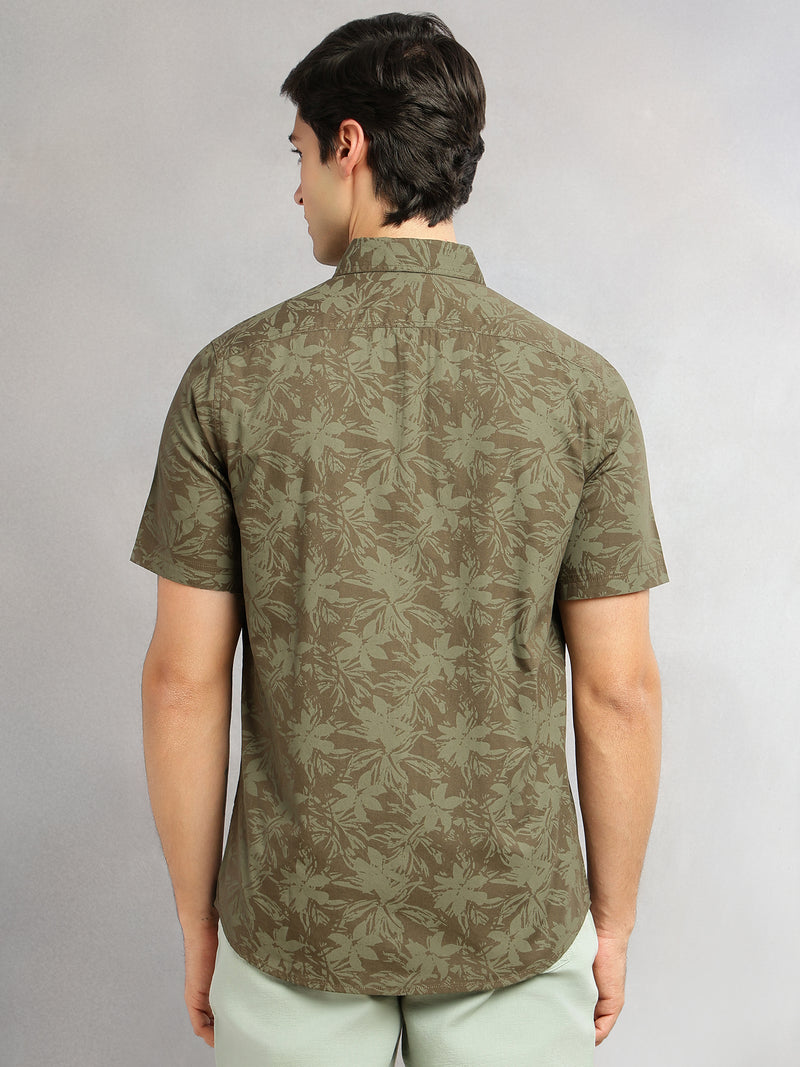 Thomas Scott Men Olive Slim Fit Short Sleeves Floral Printed Two Flap Chest Pockets Pure Cotton Casual Shirt for Men
