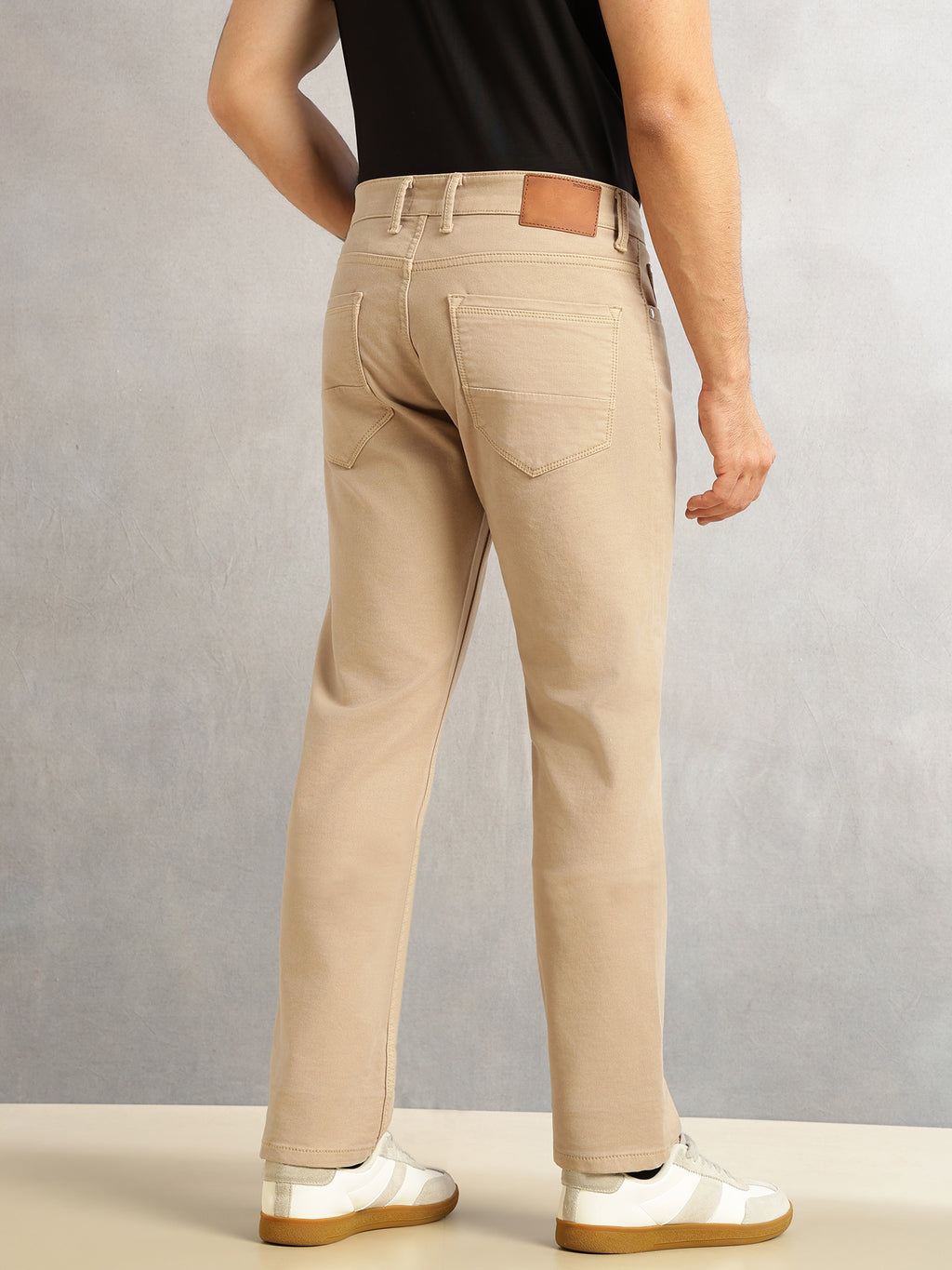 Thomas Scott Men Beige Cricket Club Collection Straight Fit Mid-Rise Light Shade Stretchable Jeans-Clean Look, 5 Pocket Design