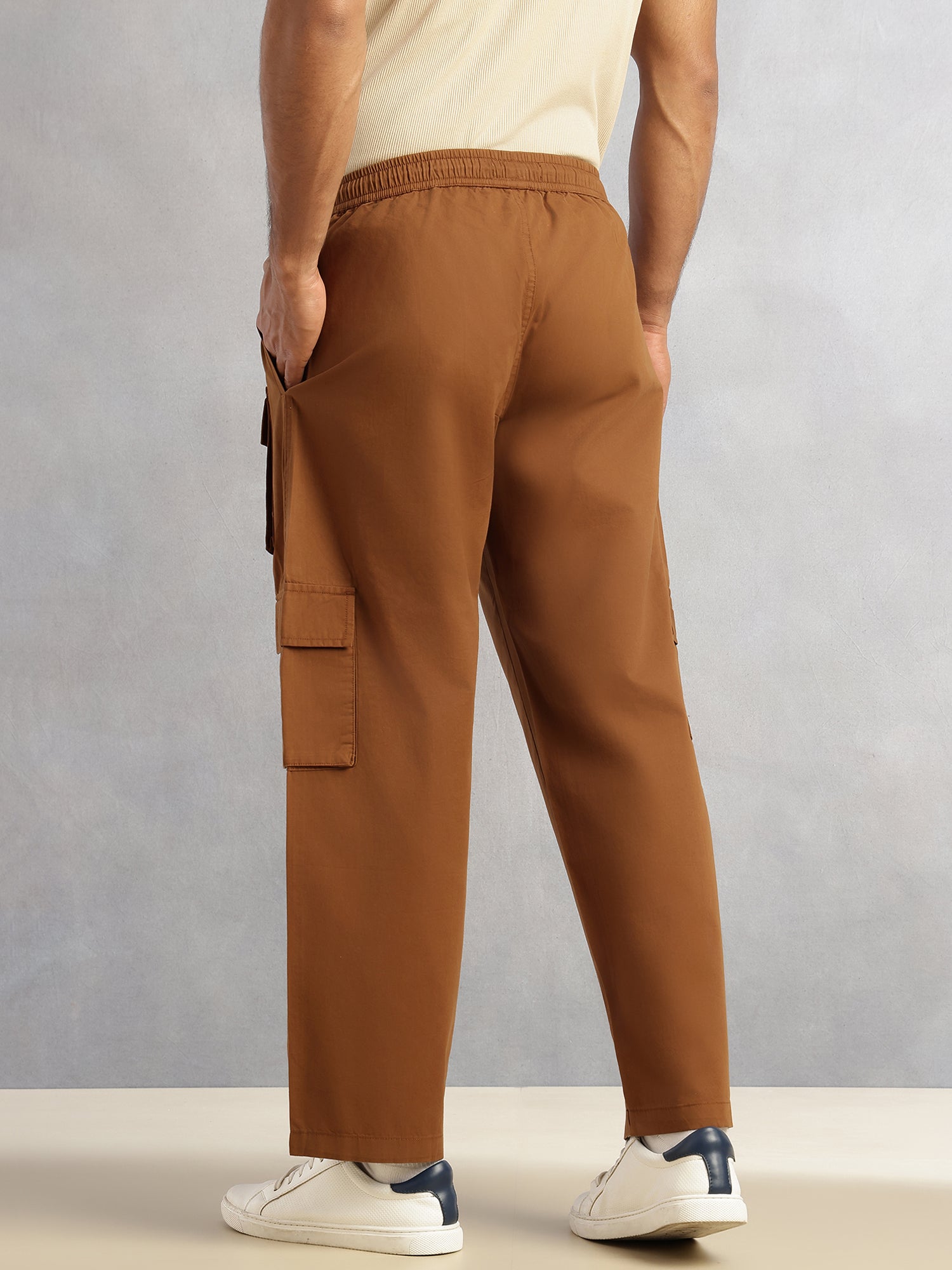 Thomas Scott Men Brown Relaxed Loose Fit 100% Cotton Solid Drawstring Closure Woven Cargo Trouser