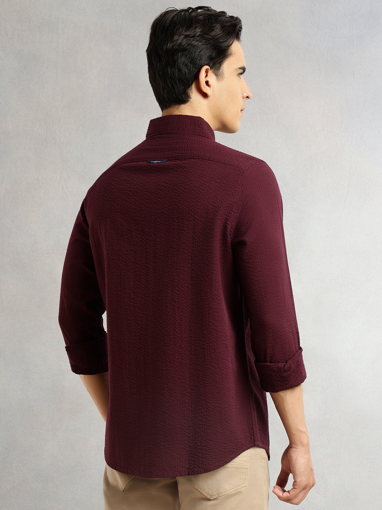 Thomas Scott Men Wine Premium Slim Fit Long Regular Sleeves Button-Down Collar Pinstripes 100% Cotton Seersucker Casual Shirt